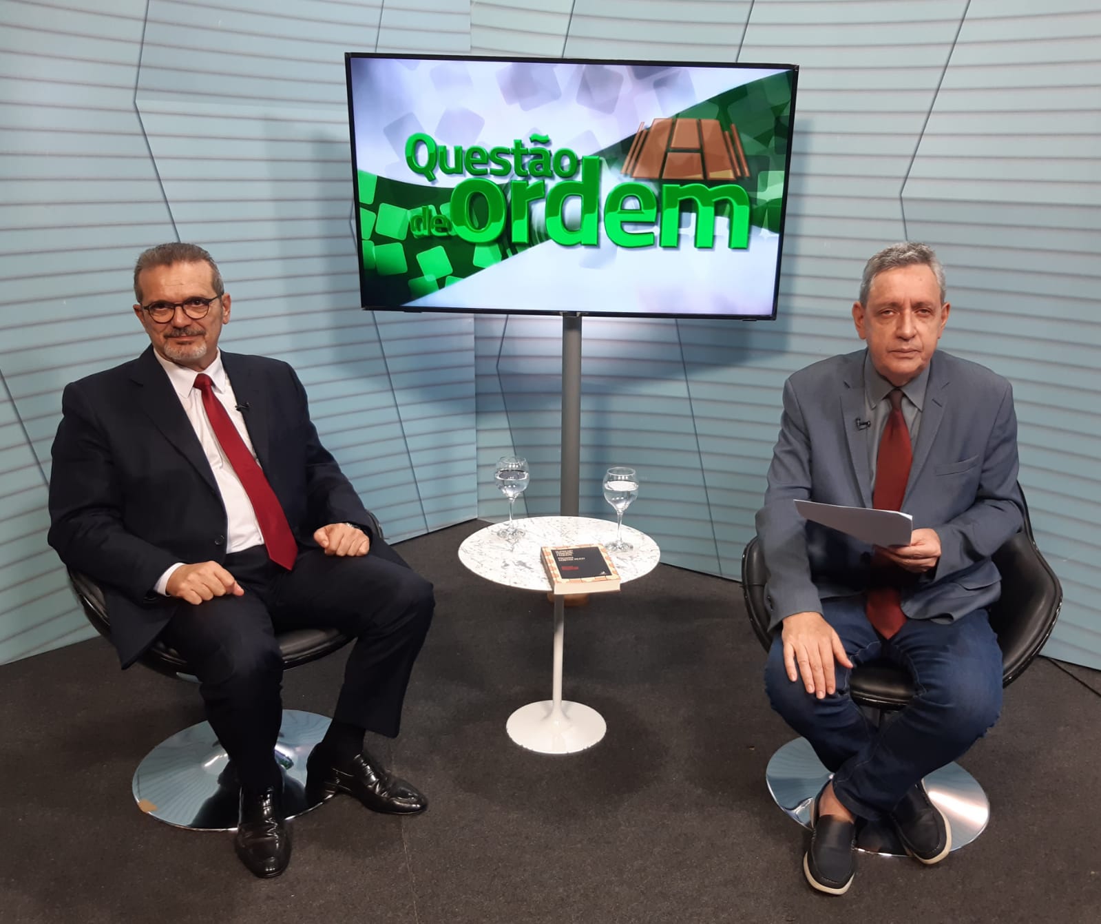 Procurador Martônio Mont´Alverne e jornalista Renato Abreu