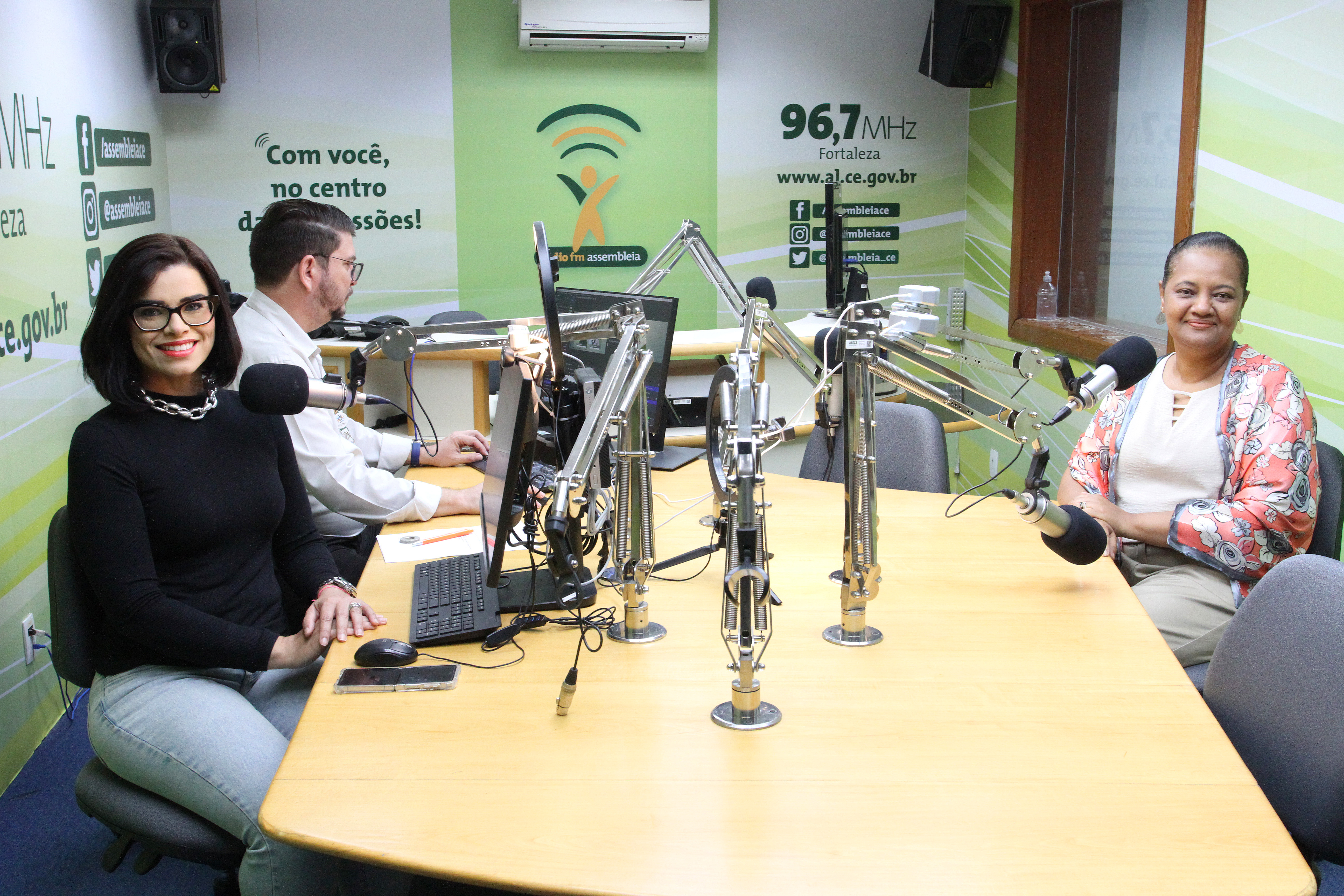 Conexão Assembleia conversa com a secretária da Secitece, Sandra Monteiro