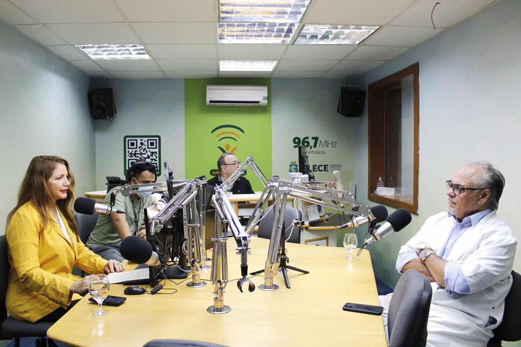 Conexão Assembleia recebe o Médico urologista, Andre Castelo