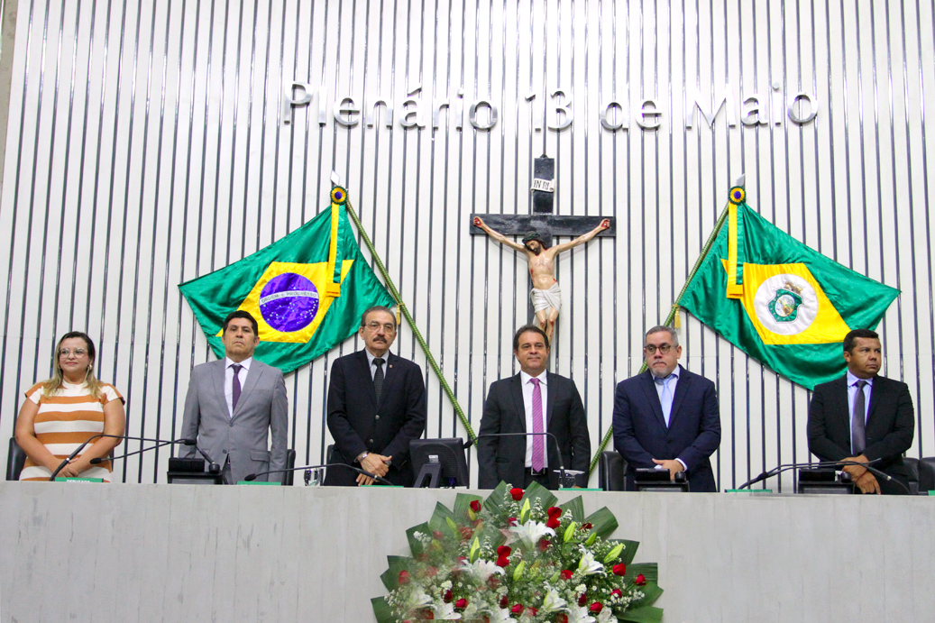 Sessão solene para celebrar os 200 anos de emancipação política do município de Itapipoca