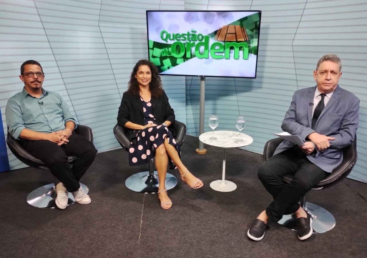 Patricia Meireles de Brito, Nei Robson e jornalista Renato Abreu