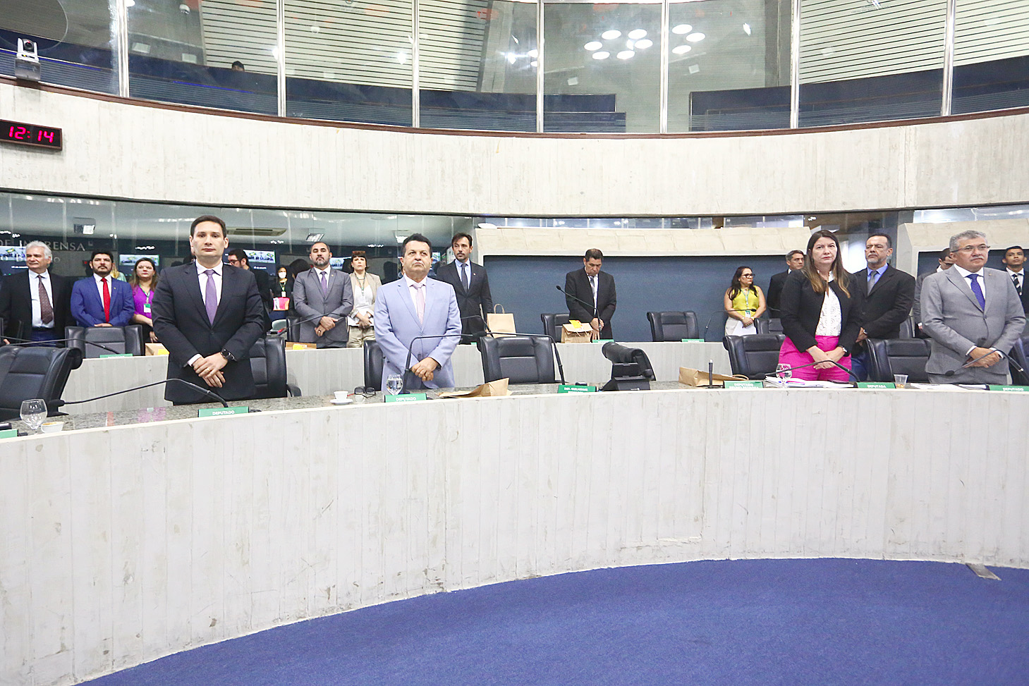 Minuto de silêncio, durante a sessão plenária