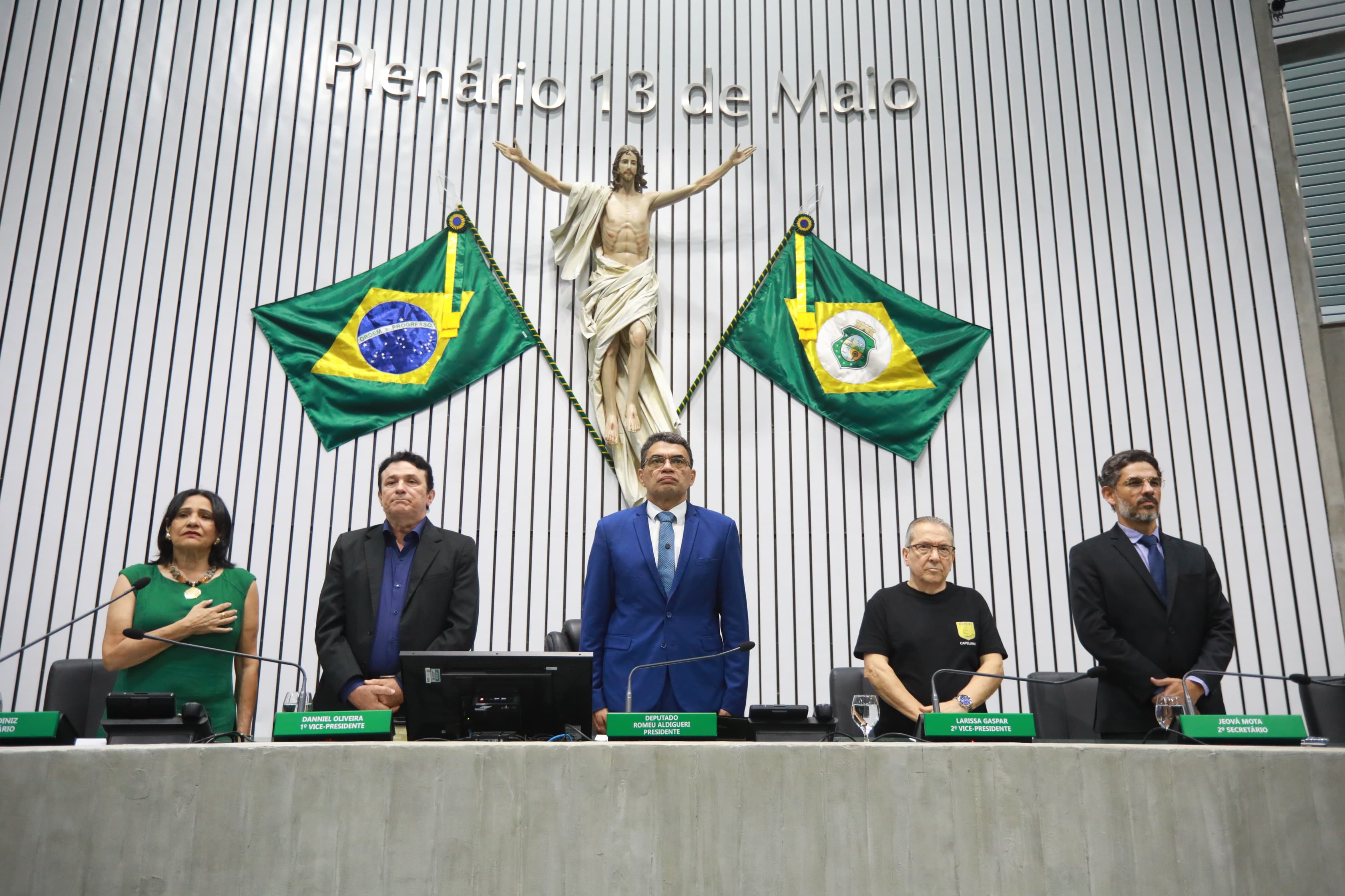 Alece celebra atuação e papel social dos capelães evangélicos no Ceará