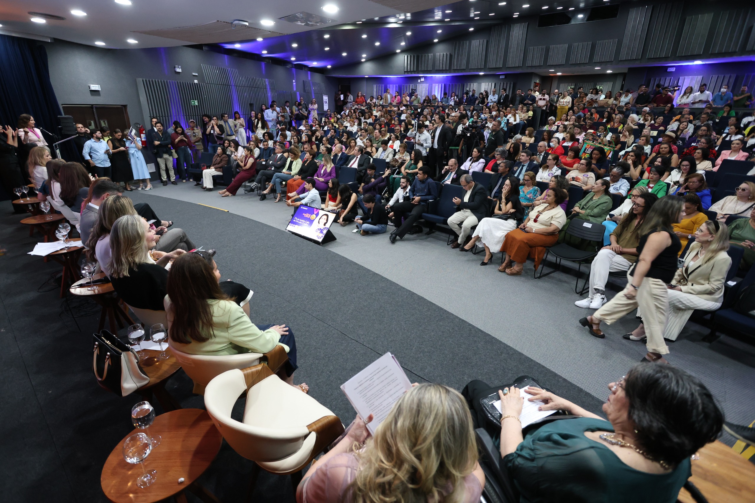Sessão solene ocorreu durante assinatura do Pacto contra o Feminicídio no Ceará