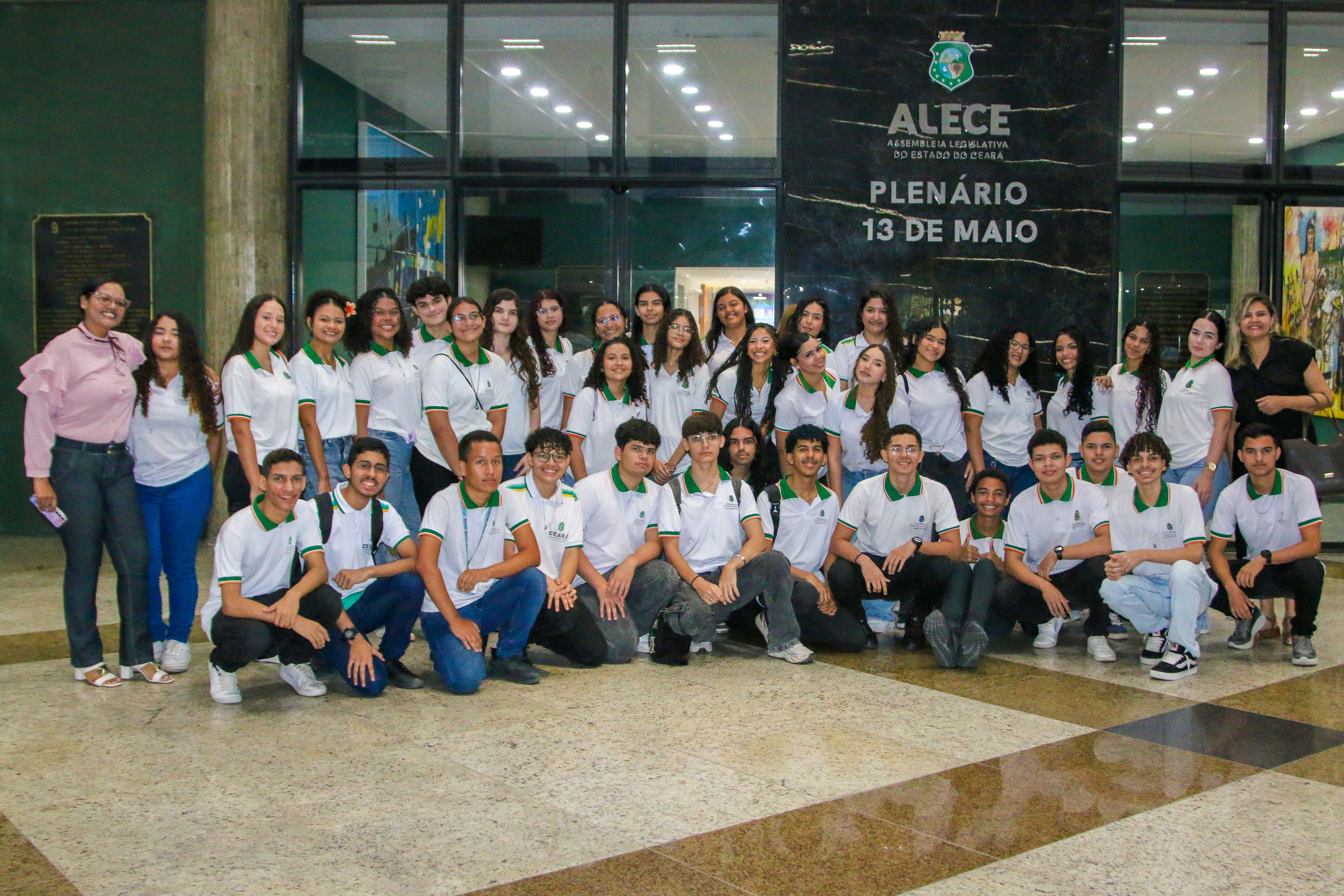 Alunos da EEEP Professor Francisco Aristóteles de Sousa, de Itaitinga