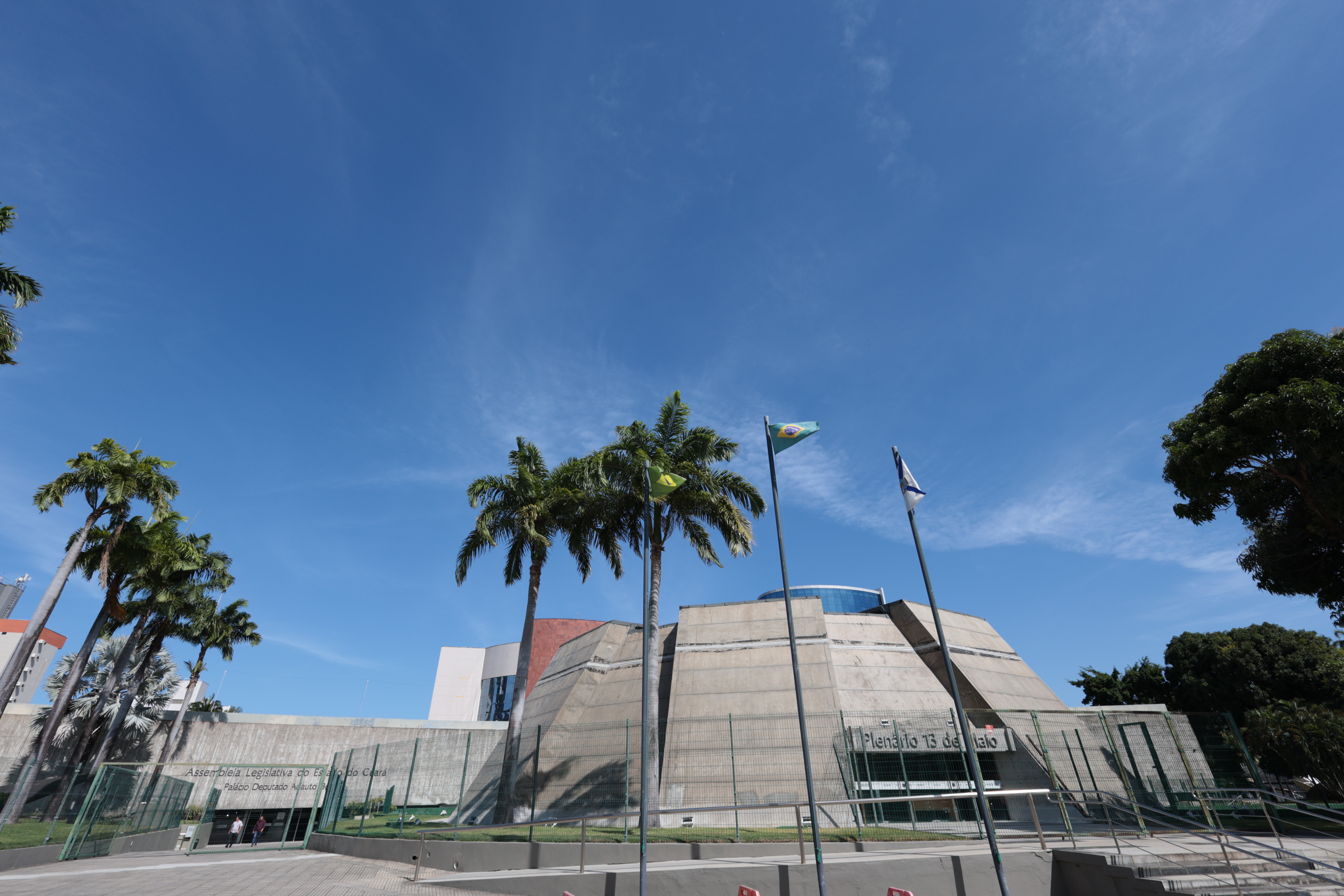 Sefaz apresenta relatório das metas fiscais do 3º quadrimestre de 2025 na Alece