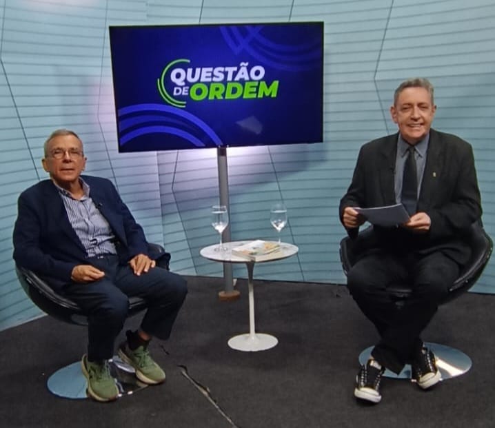 O escritor Márcio Catunda e o jornalista Renato Abreu