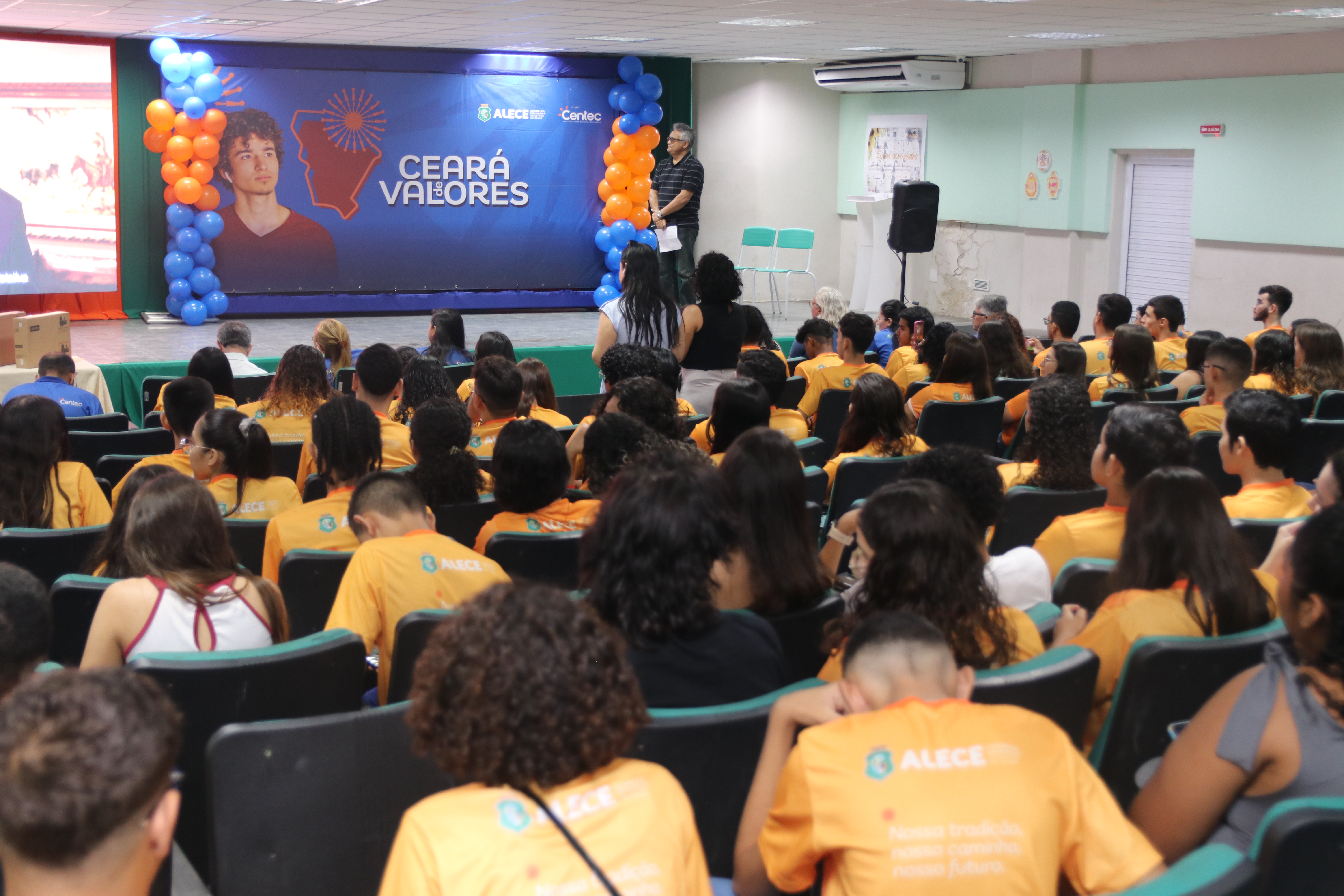 O encontro foi marcado por palestras, apresentações musicais e jogos de tabuleiro