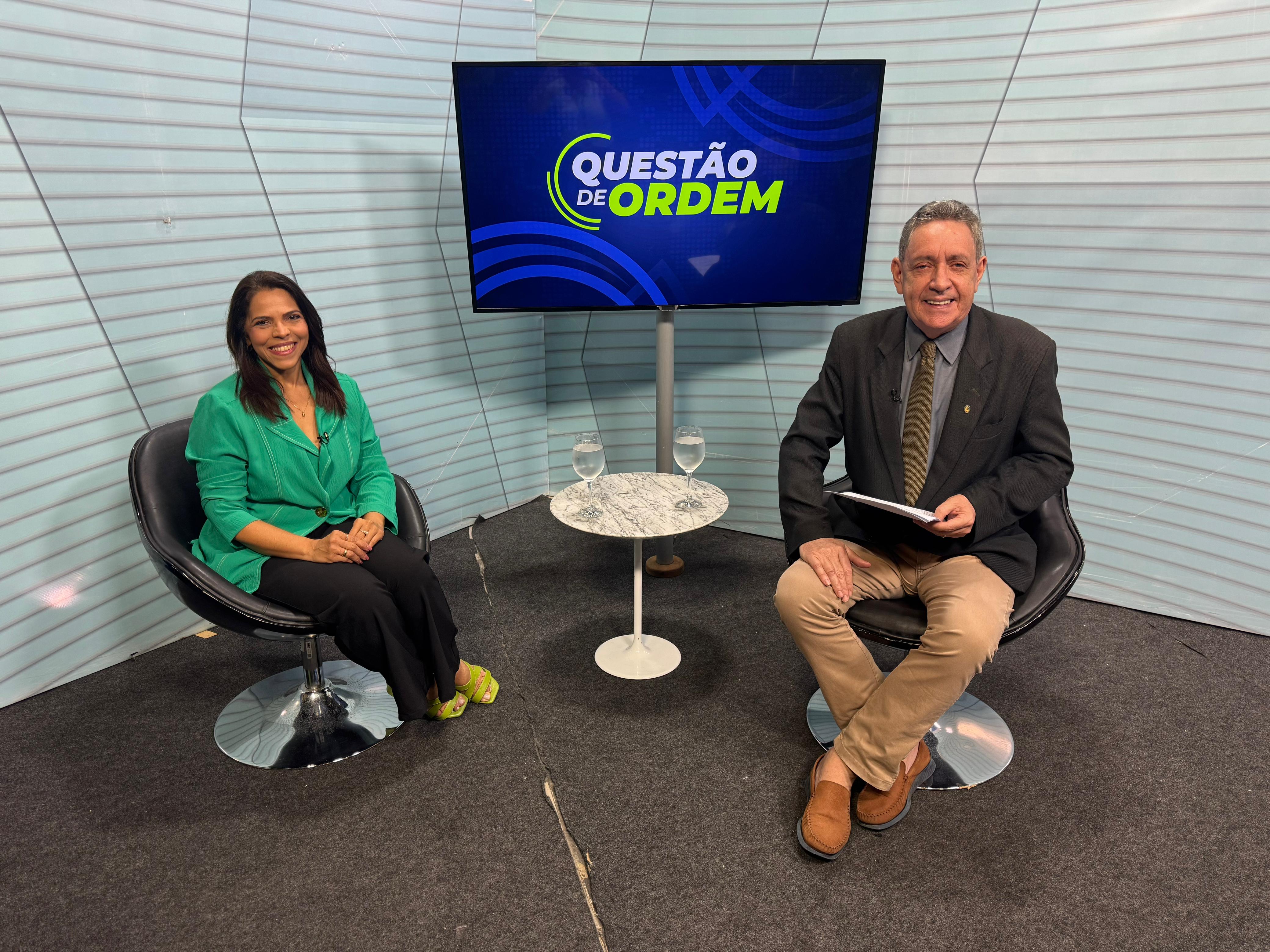 Renato Abreu e Nágela Lima no programa Questão de Ordem
