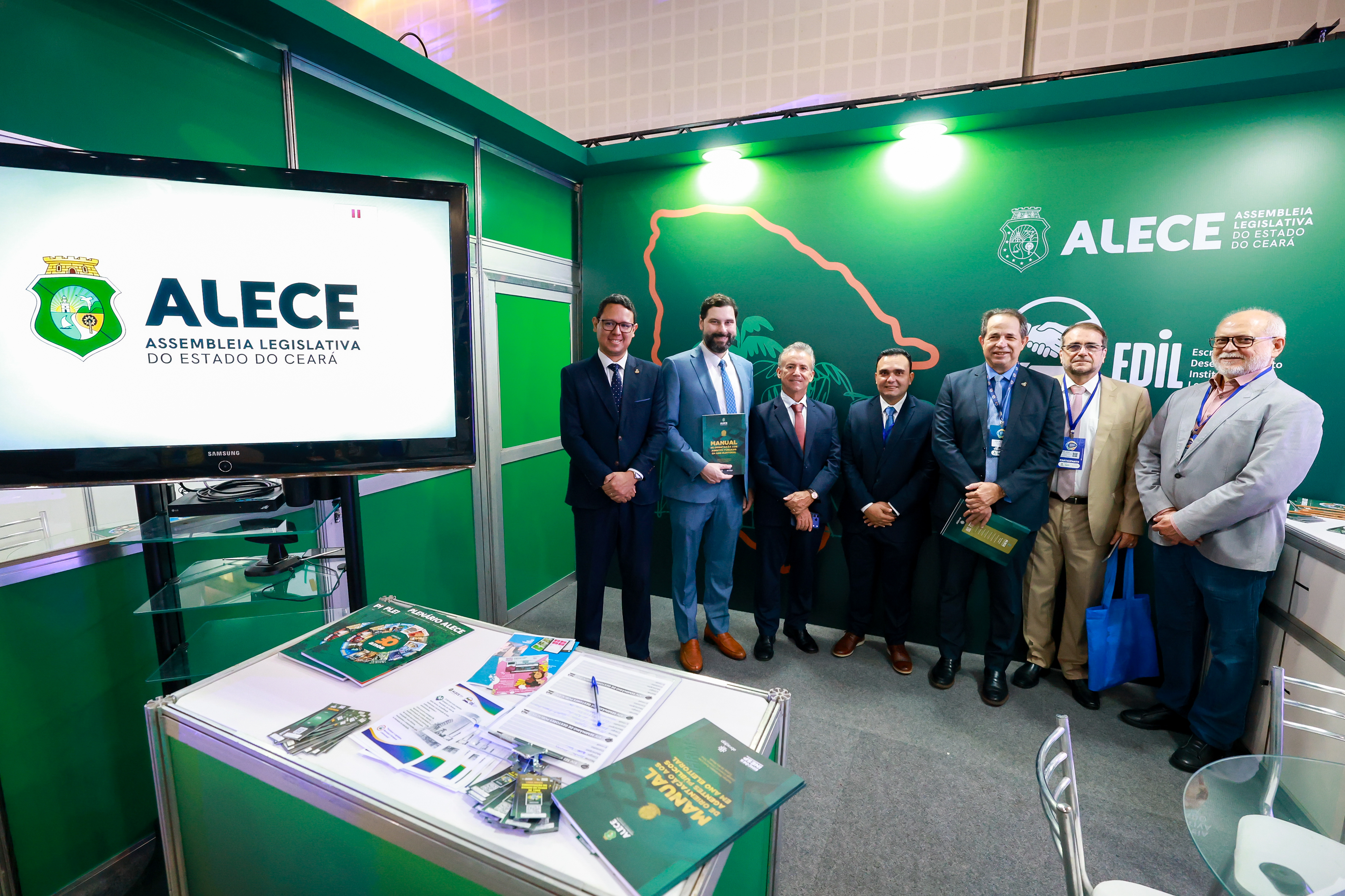 Alece apresenta ações de integração no Seminário de Gestores Públicos