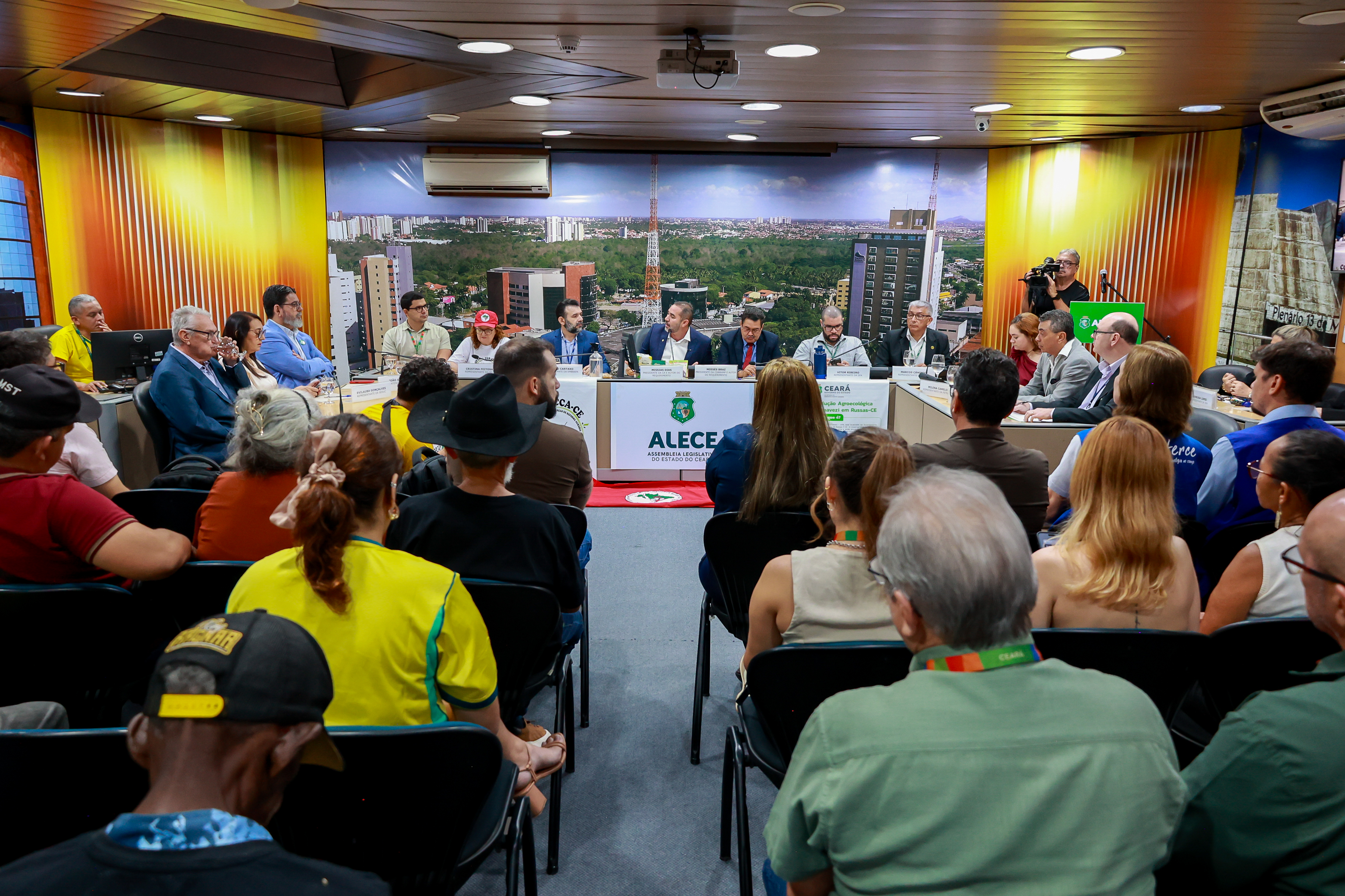 Criação da primeira certificadora pública de produtos orgânicos do Norte/Nordeste é debatida na Alece
