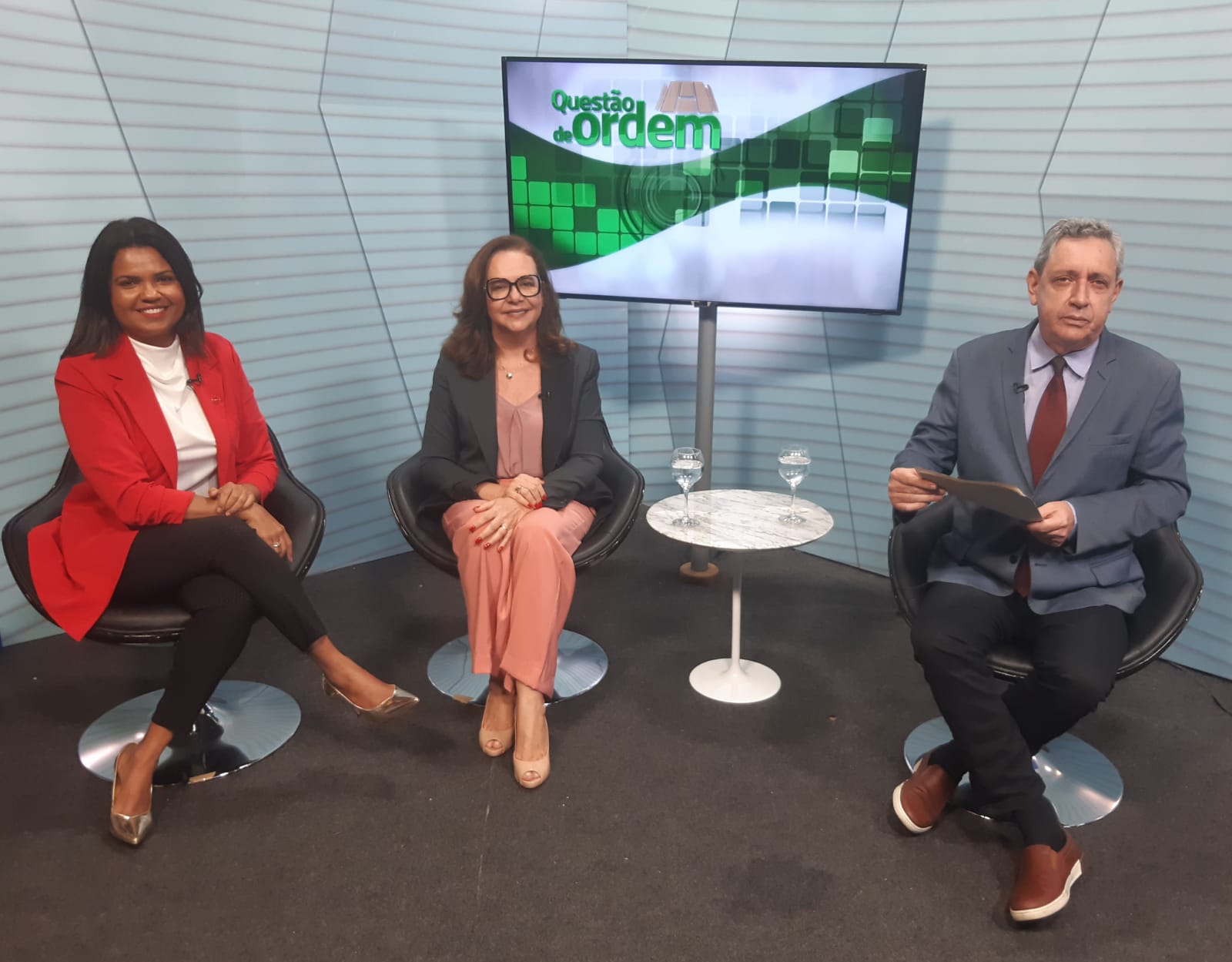 Gabriela Lima,presidente do IBDFAM/CE, Joyceane Menezes, professora da UFC e Unifor e jornalista Renato Abreu