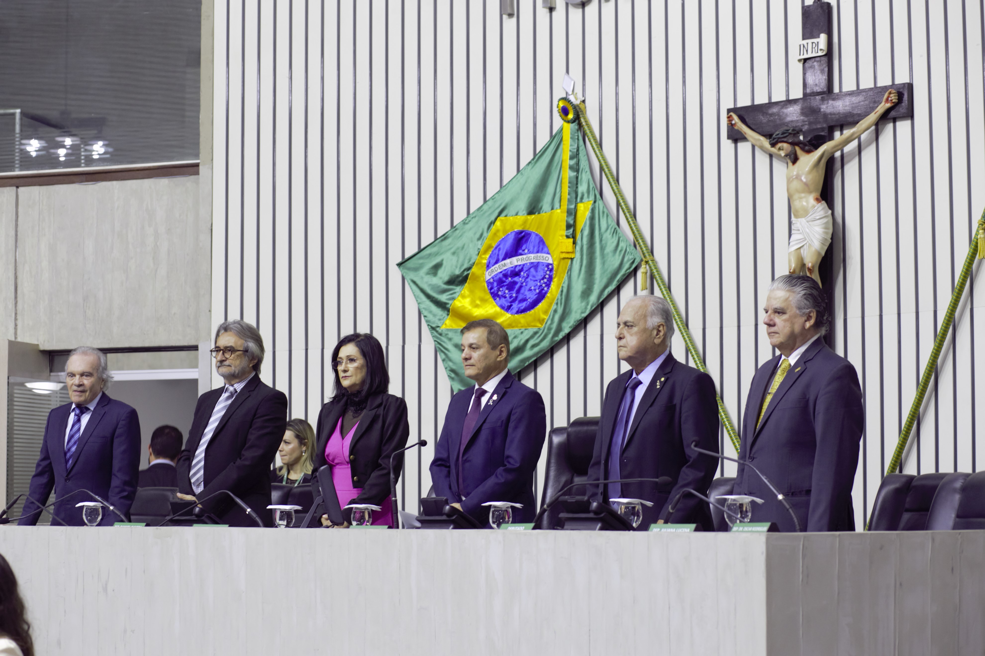 Importância do setor industrial para o Ceará é destacada em solenidade na Assembleia