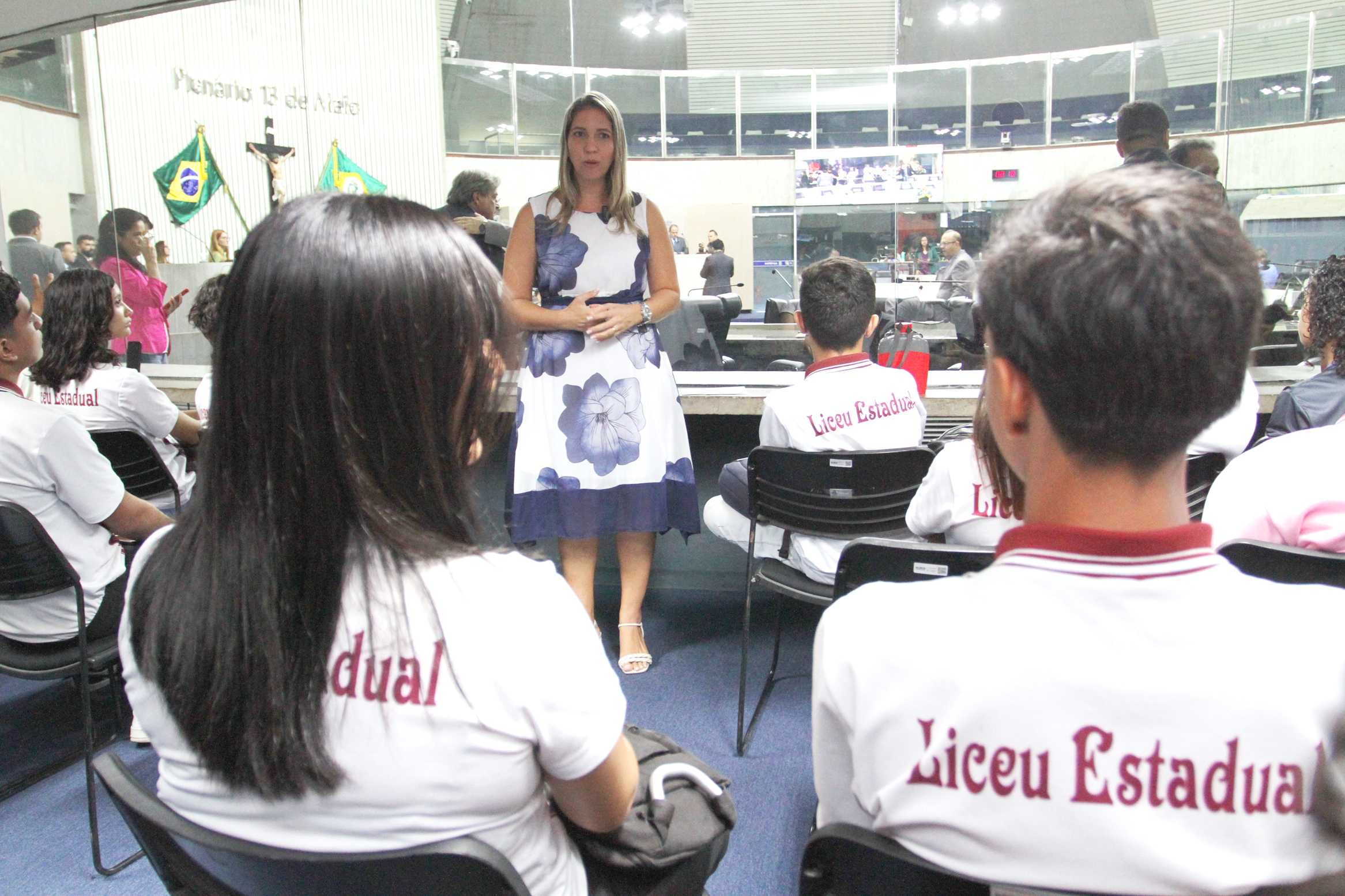 Estudantes da rede pública de Fortaleza e de Maracanaú visitam a Alece