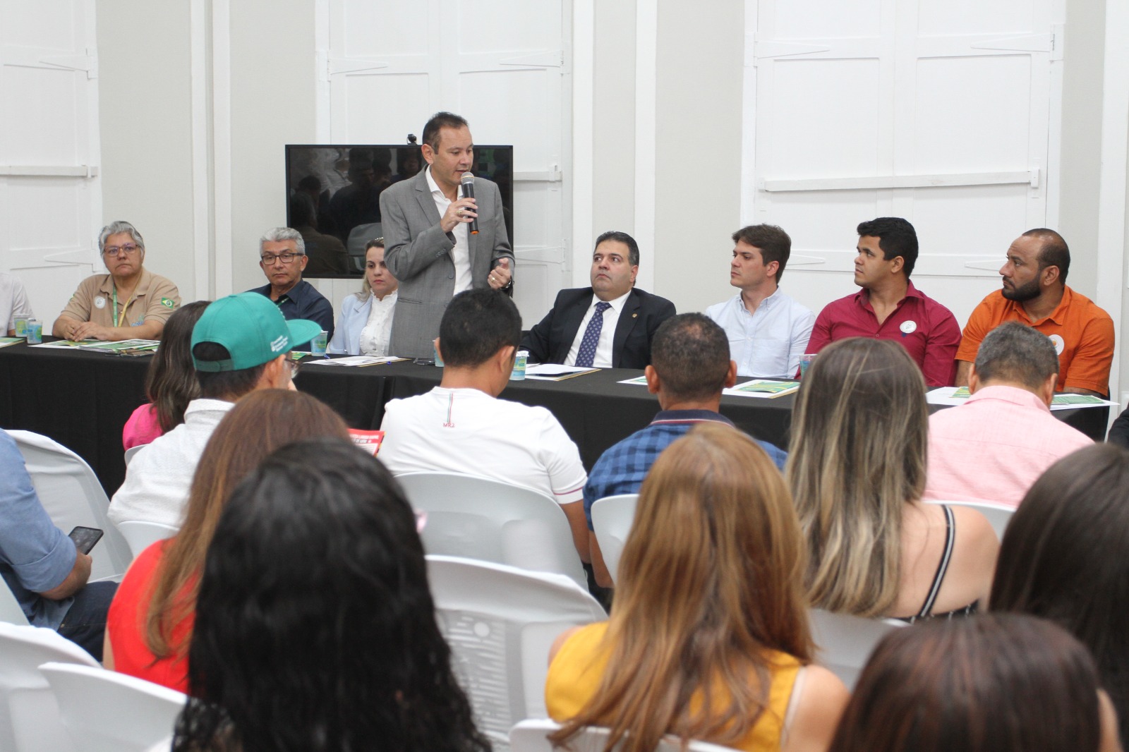 Audiência na Assembleia Itinerante propõe seminários sobre agricultura familiar