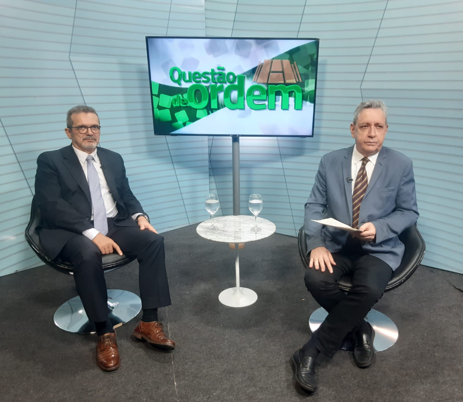 Professor Martônio Mont'Alverne e jornalista Renato Abreu