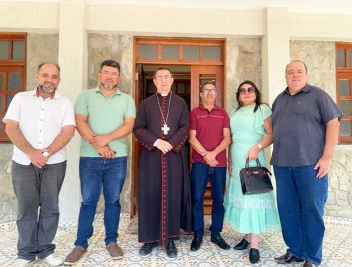Celditec visita instituições religiosas em zona disputada entre Piauí e Ceará