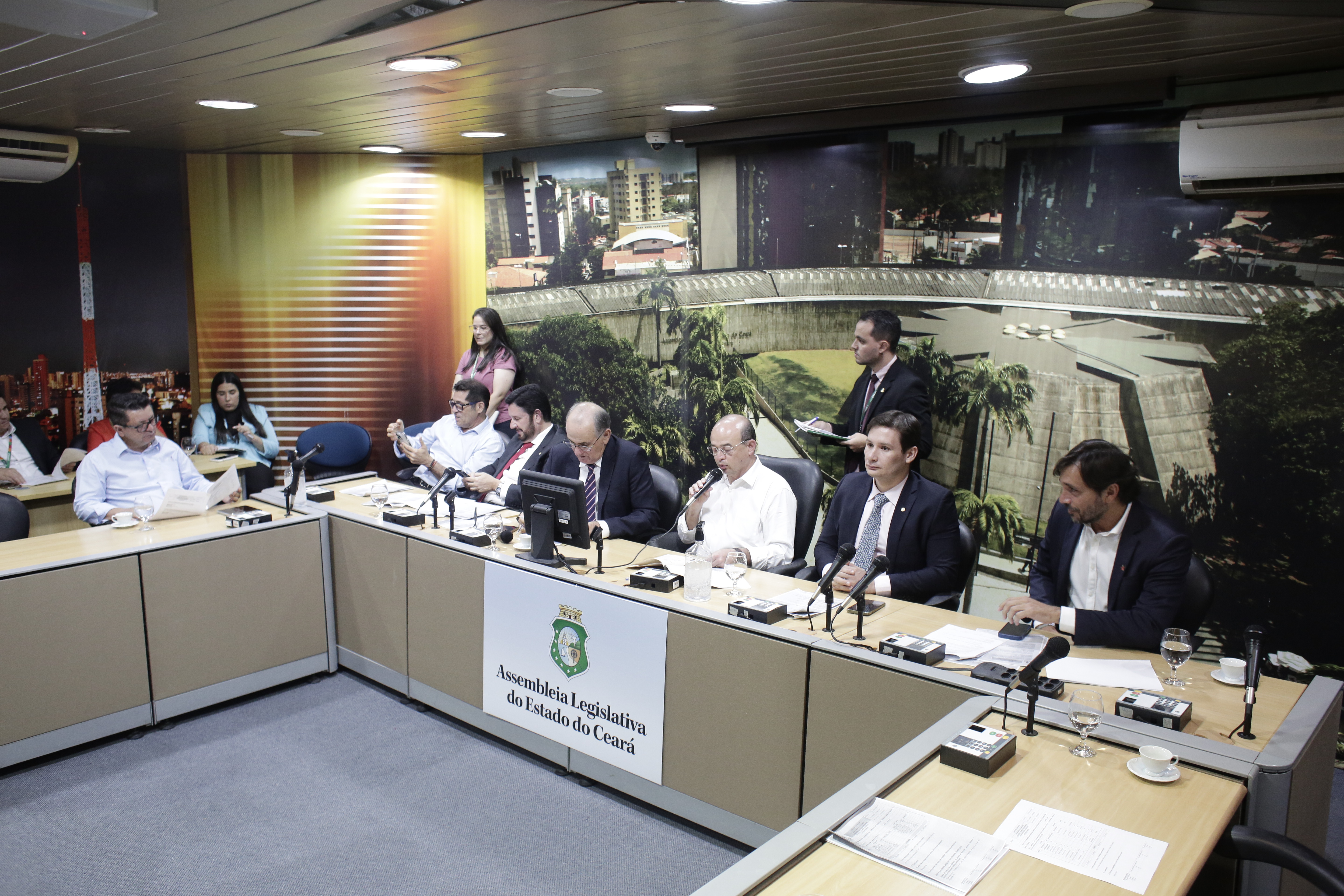 Comissões aprovam 20 proposições de autoria de parlamentares