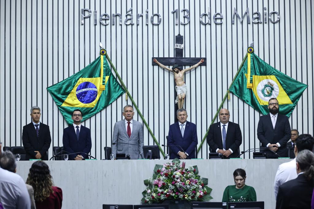 Assembleia celebra os 22 anos do Centro Universitário Unifanor Wyden