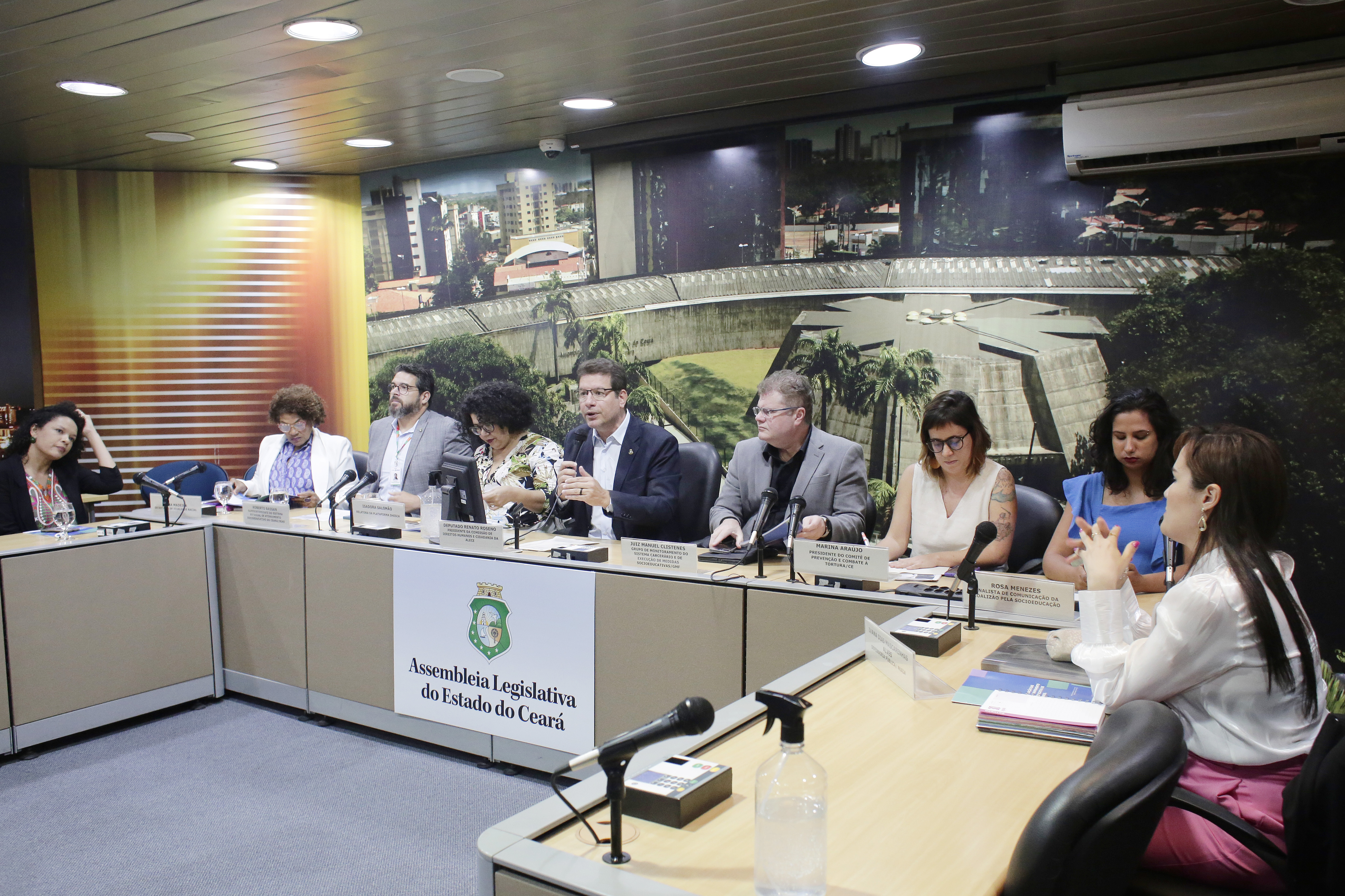 Audiência pública na Alece aponta dados do sistema socioeducativo feminino