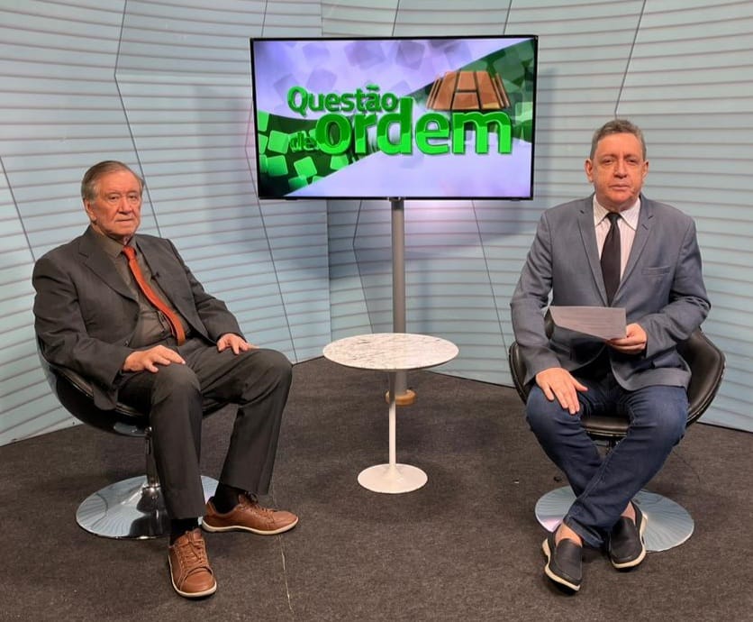 Questão de Ordem entrevista o deputado estadual Moésio Loiola