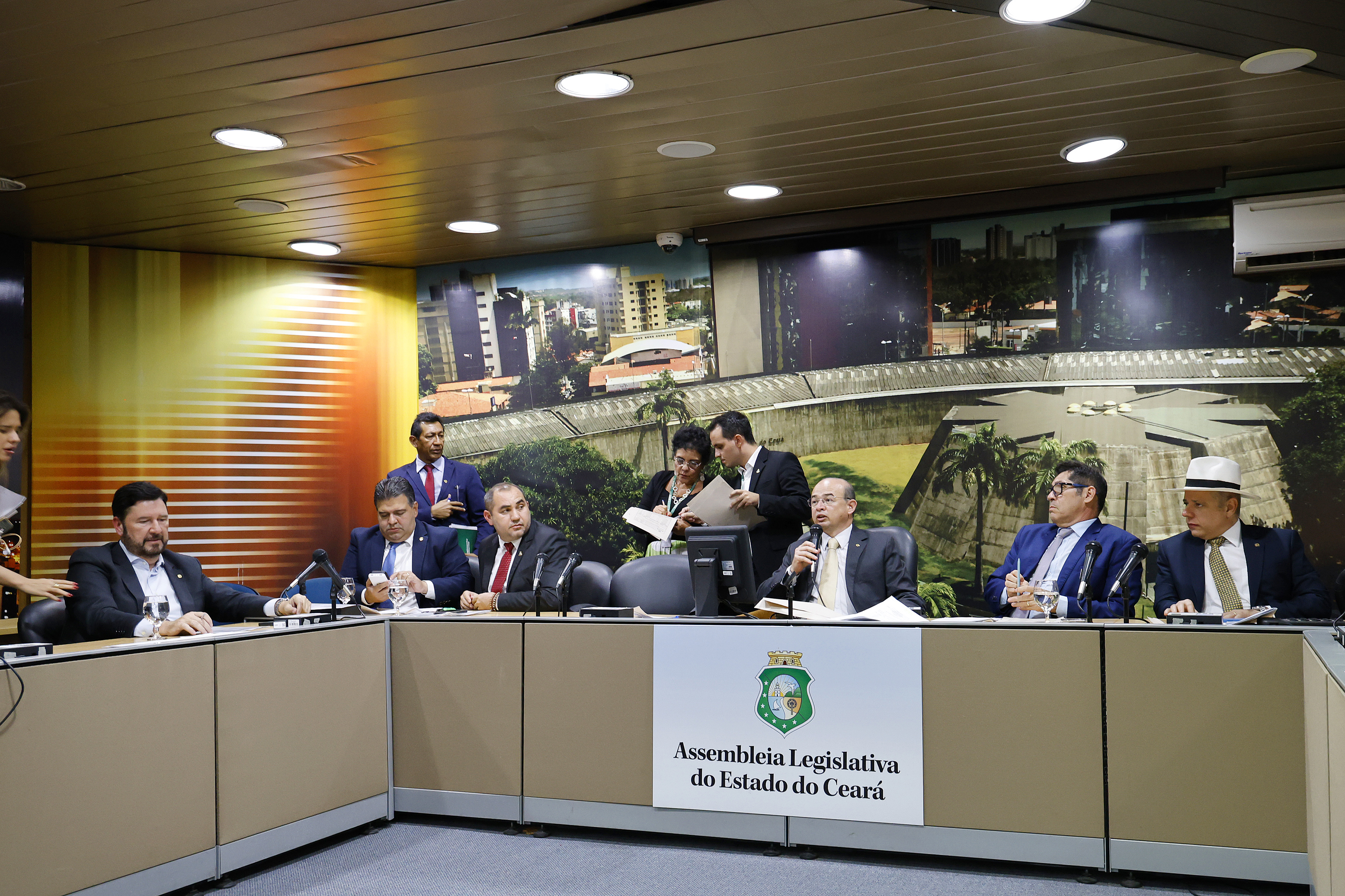 COFT aprova seis proposições de autoria de parlamentares nesta terça-feira