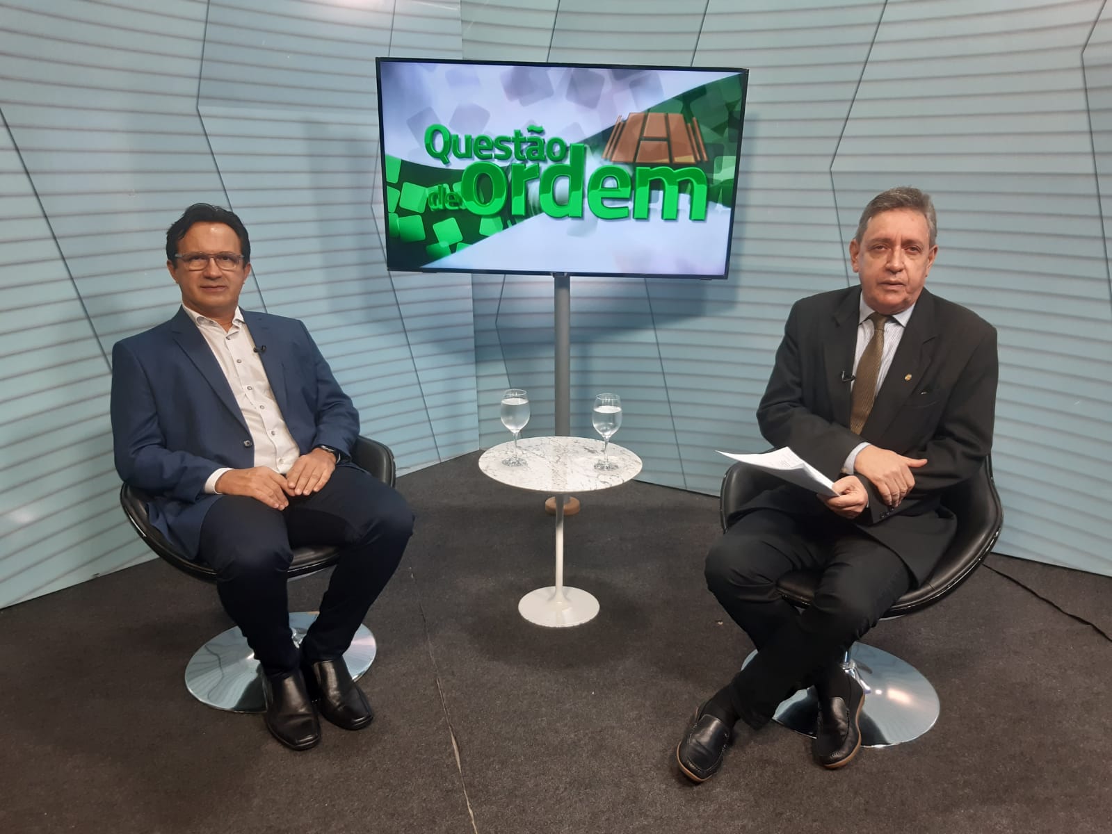 Reitor da UFC, Custódio Almeida, é o entrevistado do Questão de Ordem