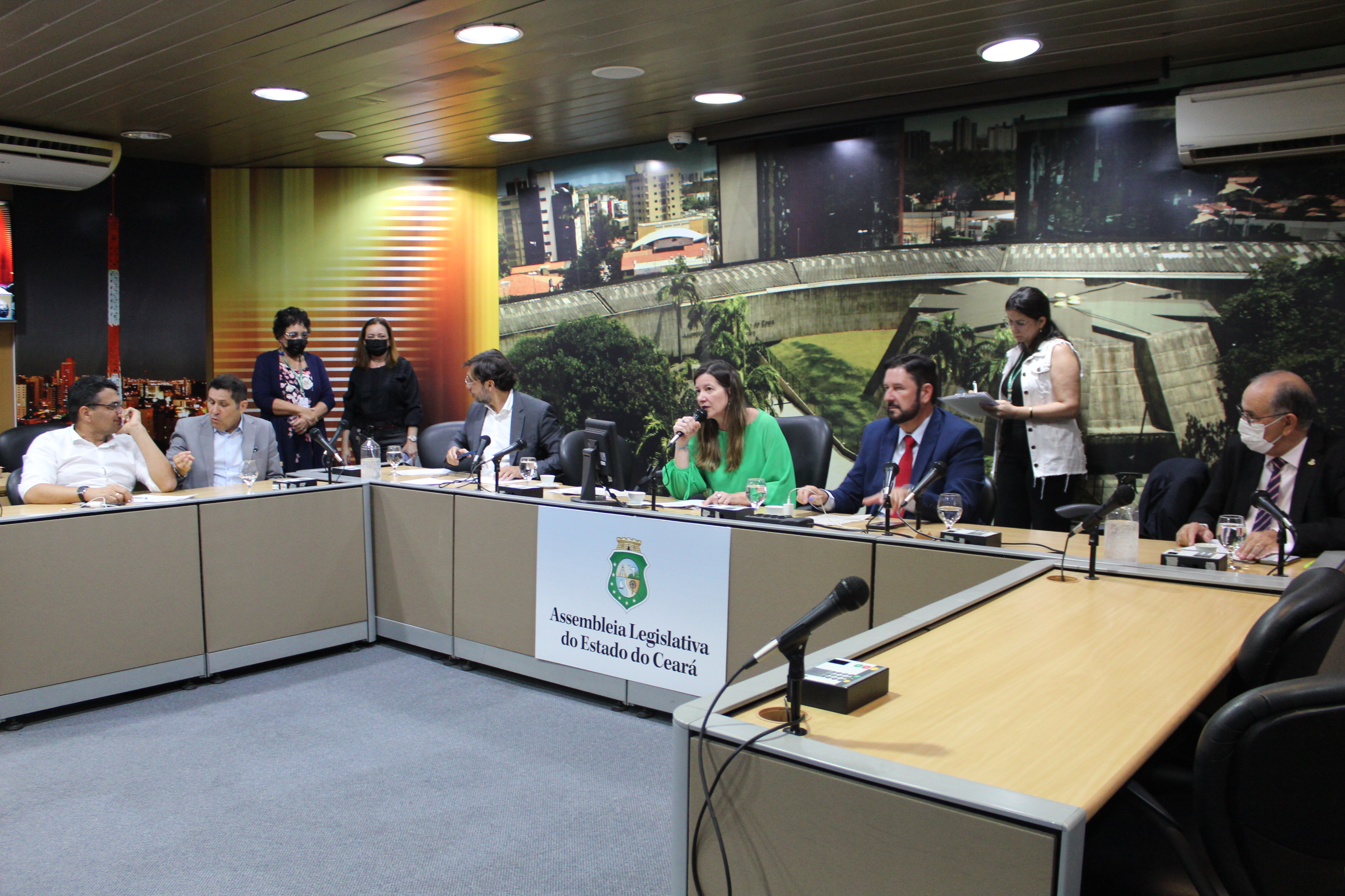 Comissões aprovam nove proposições de autoria de deputados