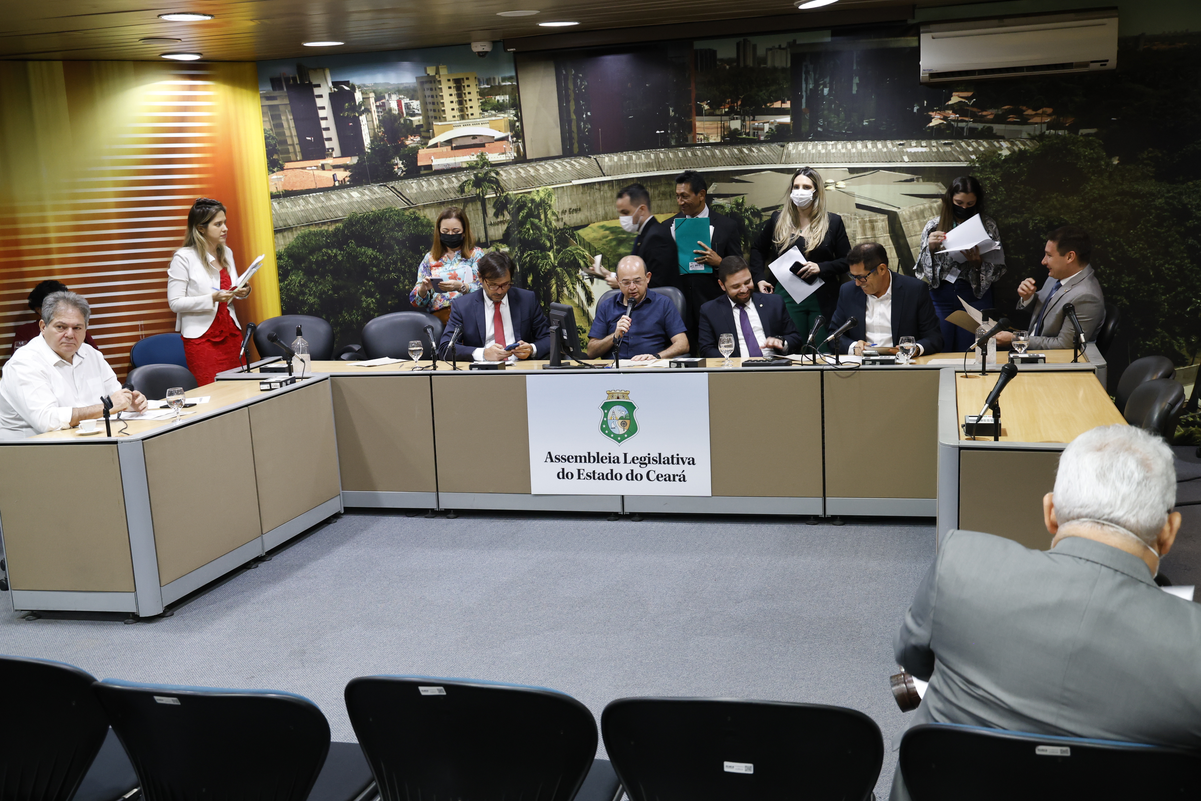 Alece aprova projeto que permite contratação de crédito para financiar moradias no Ceará