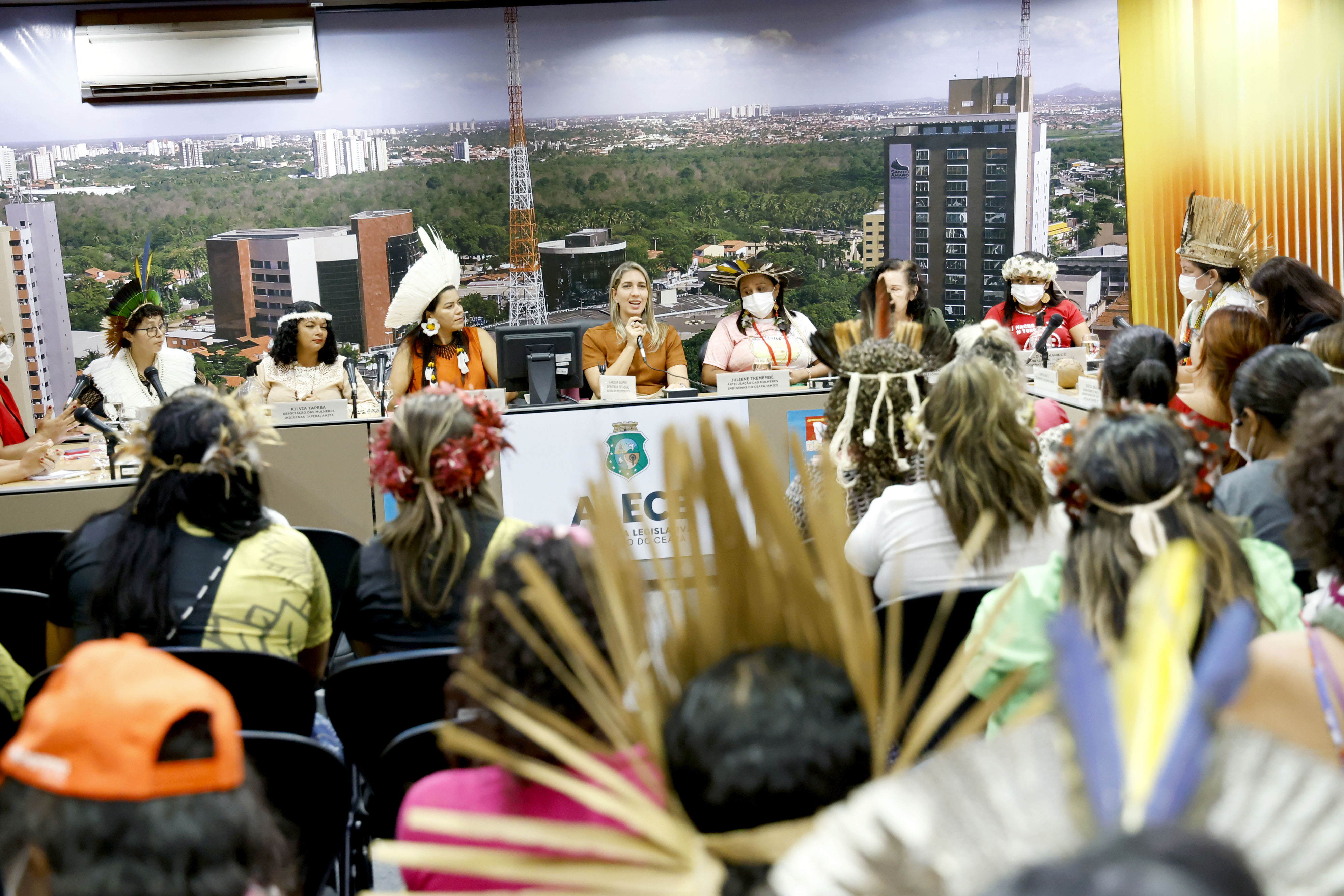 Demandas de mulheres indígenas são acolhidas em audiência pública na Alece