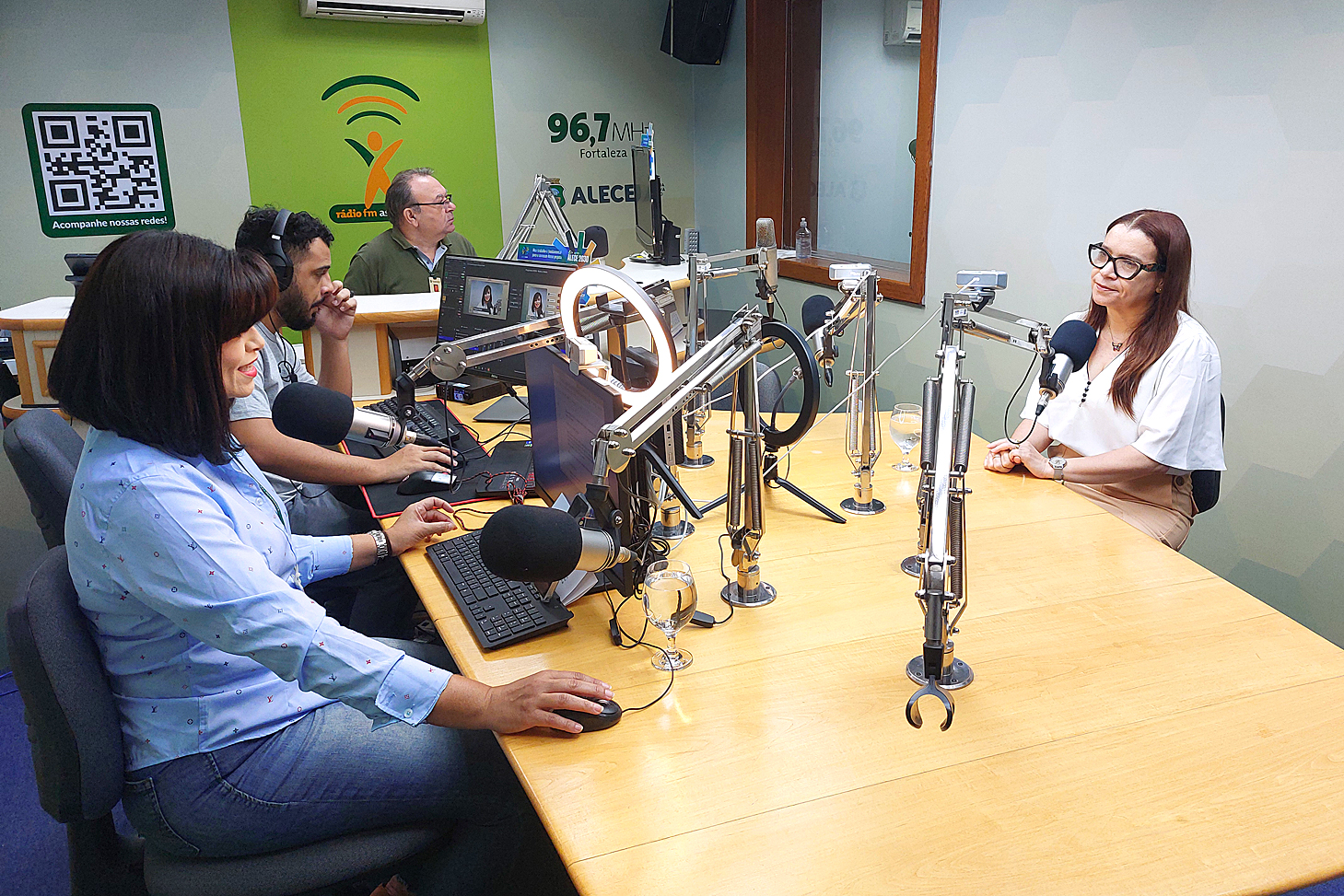 Conexão Assembleia rebe a secretária da Sesa, Tânia Mara Coelho