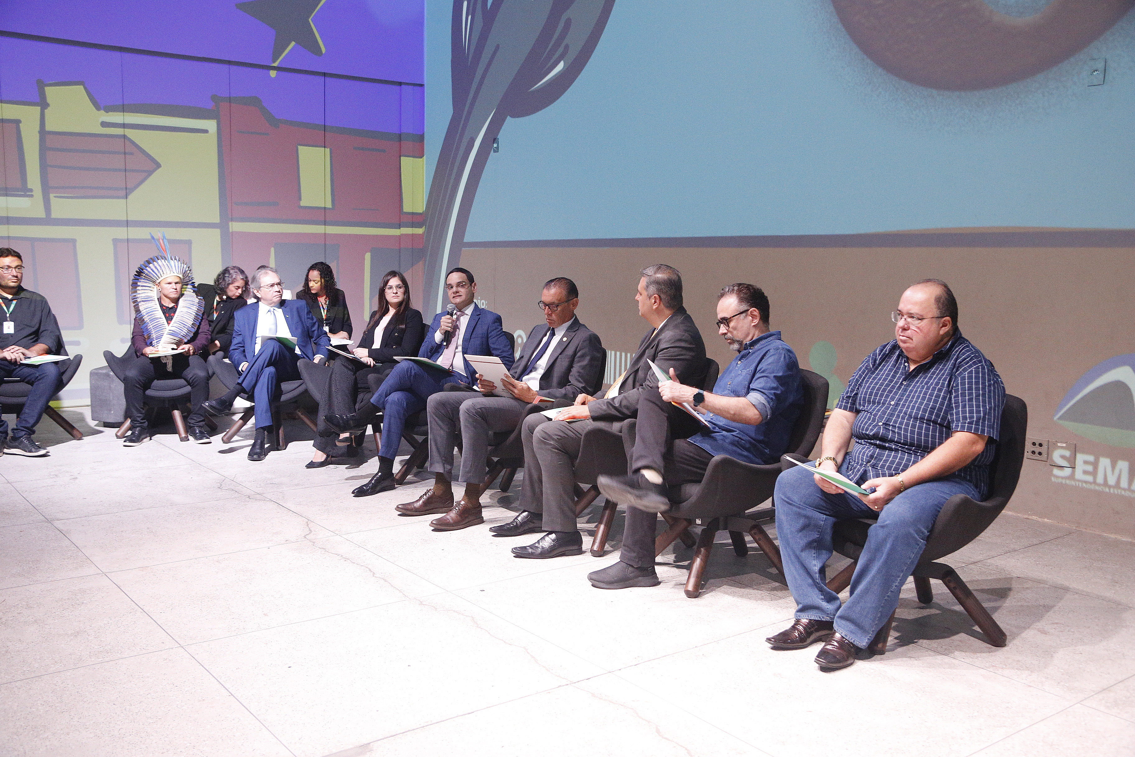 Pesquisa mostra que 87,5% das pessoas em área de litígio preferem continuar no CE