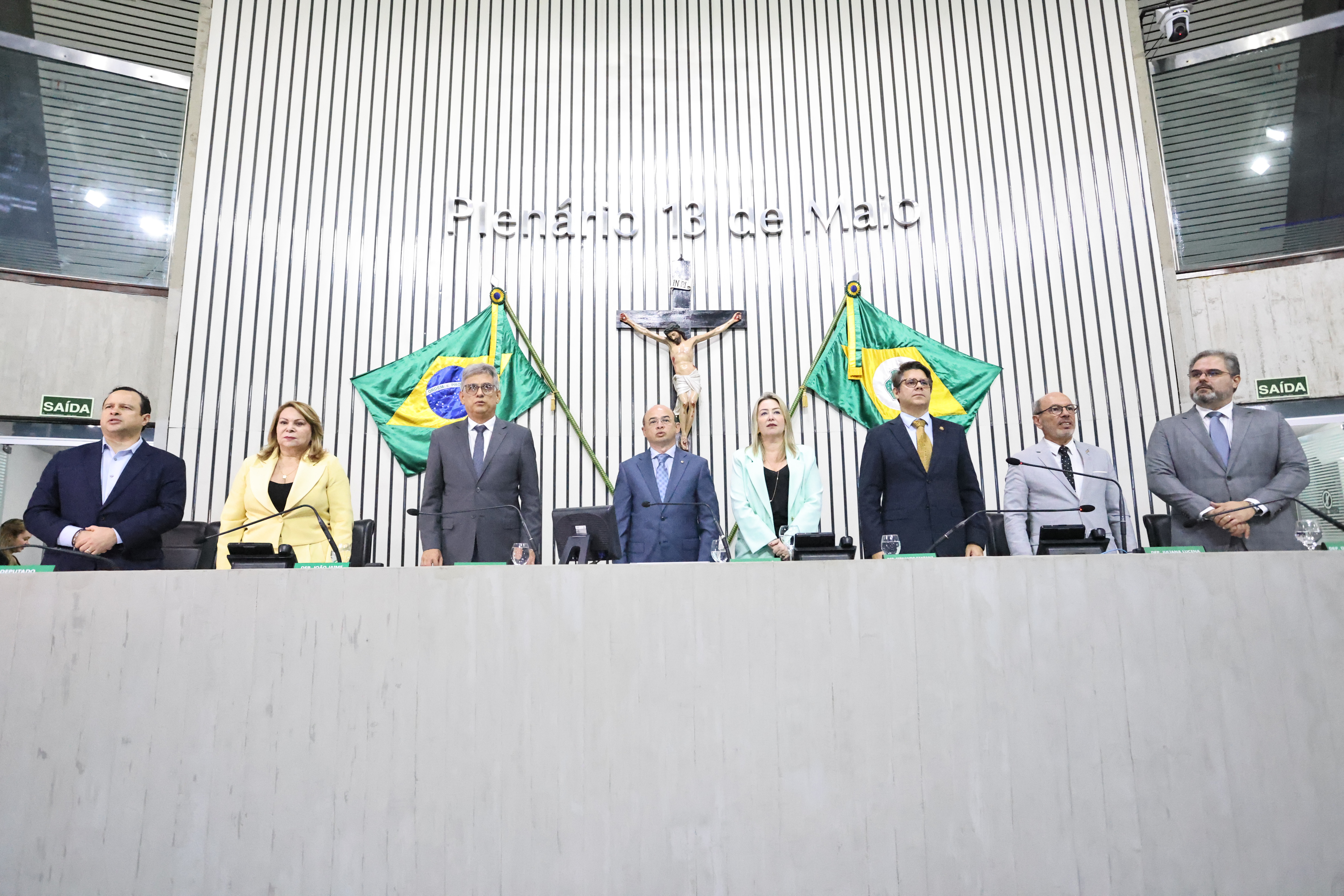 90 anos de atuação do Sindilojas são celebrados em sessão solene na Alece