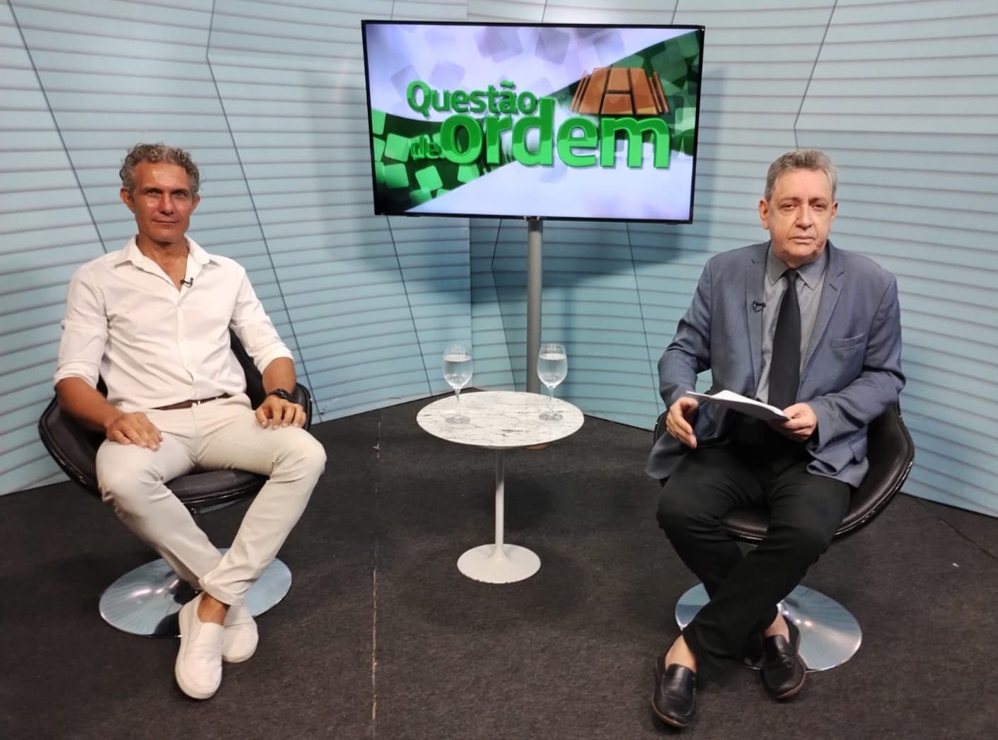 Professor Tommazo Giarrizzo e jornalista Renato Abreu