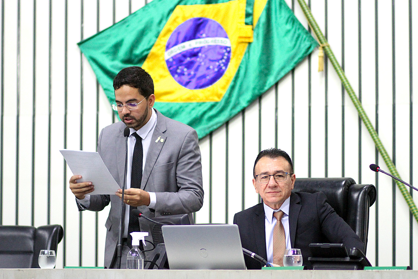 Leitura do expediente da sessão legislativa desta quarta-feira