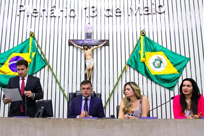 Abertura dos trabalhos da sessão plenária desta quinta-feira