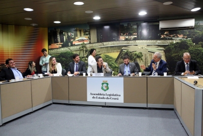 Comissões aprovam quatro projetos de indicação de parlamentares