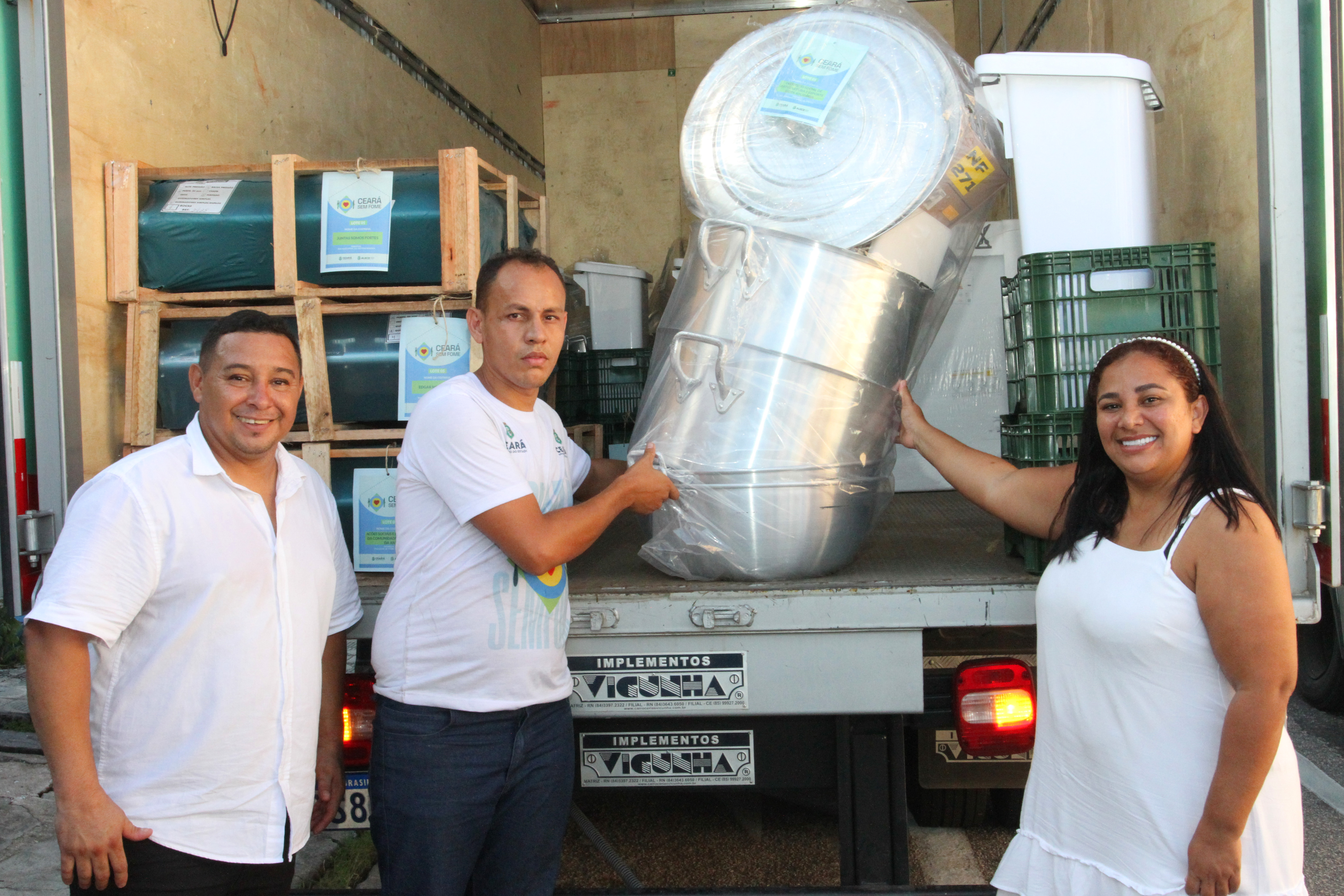 Alece beneficia mais 26 bairros de Fortaleza com equipamentos das cozinhas solidárias