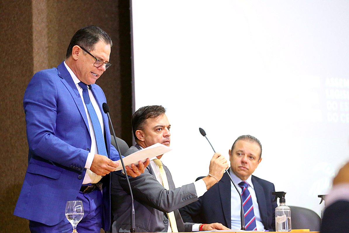 Leitura do expediente da sessão legislativa desta quinta-feira