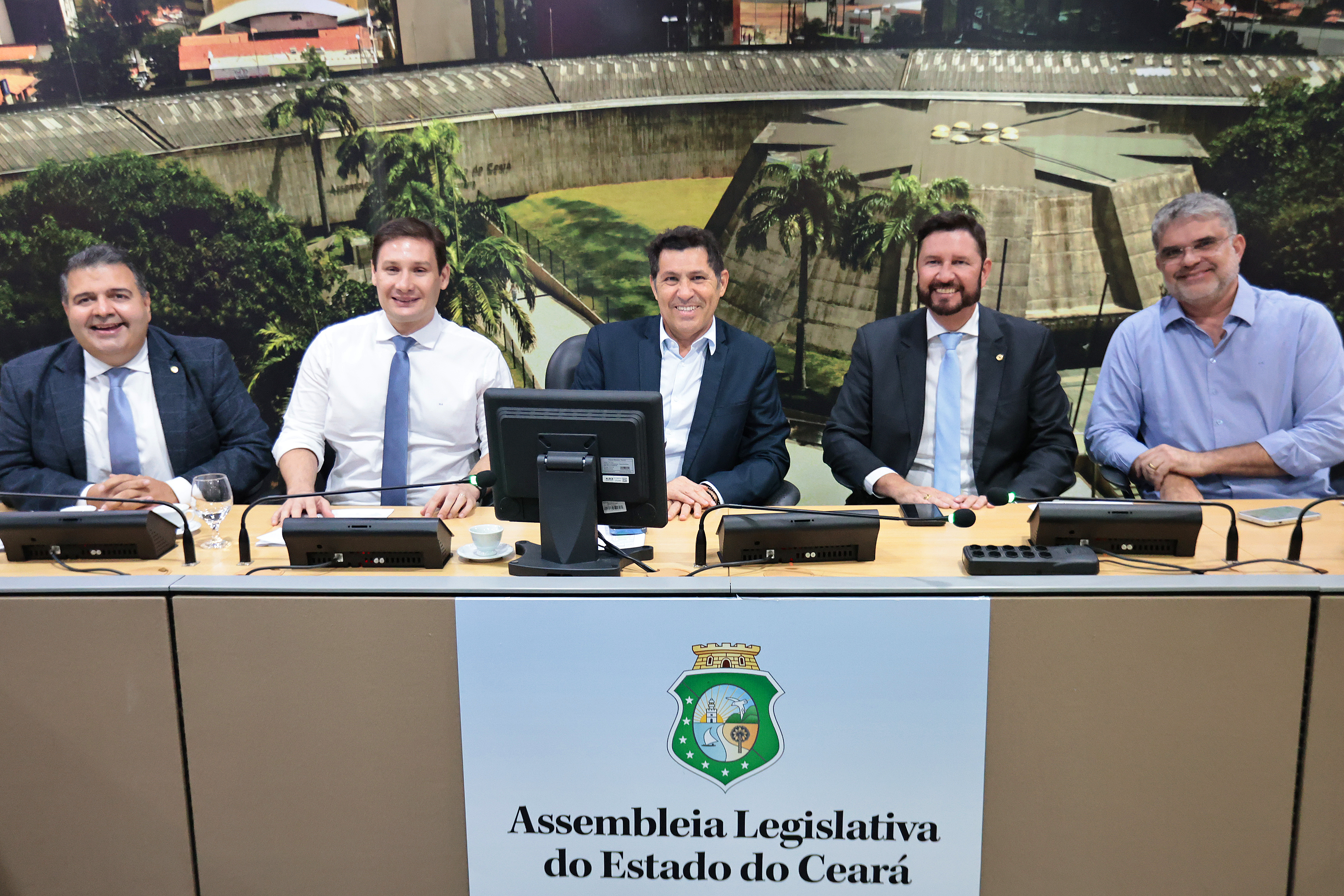 CTASP aprova projetos de indicação e CFC dá ciência sobre processos