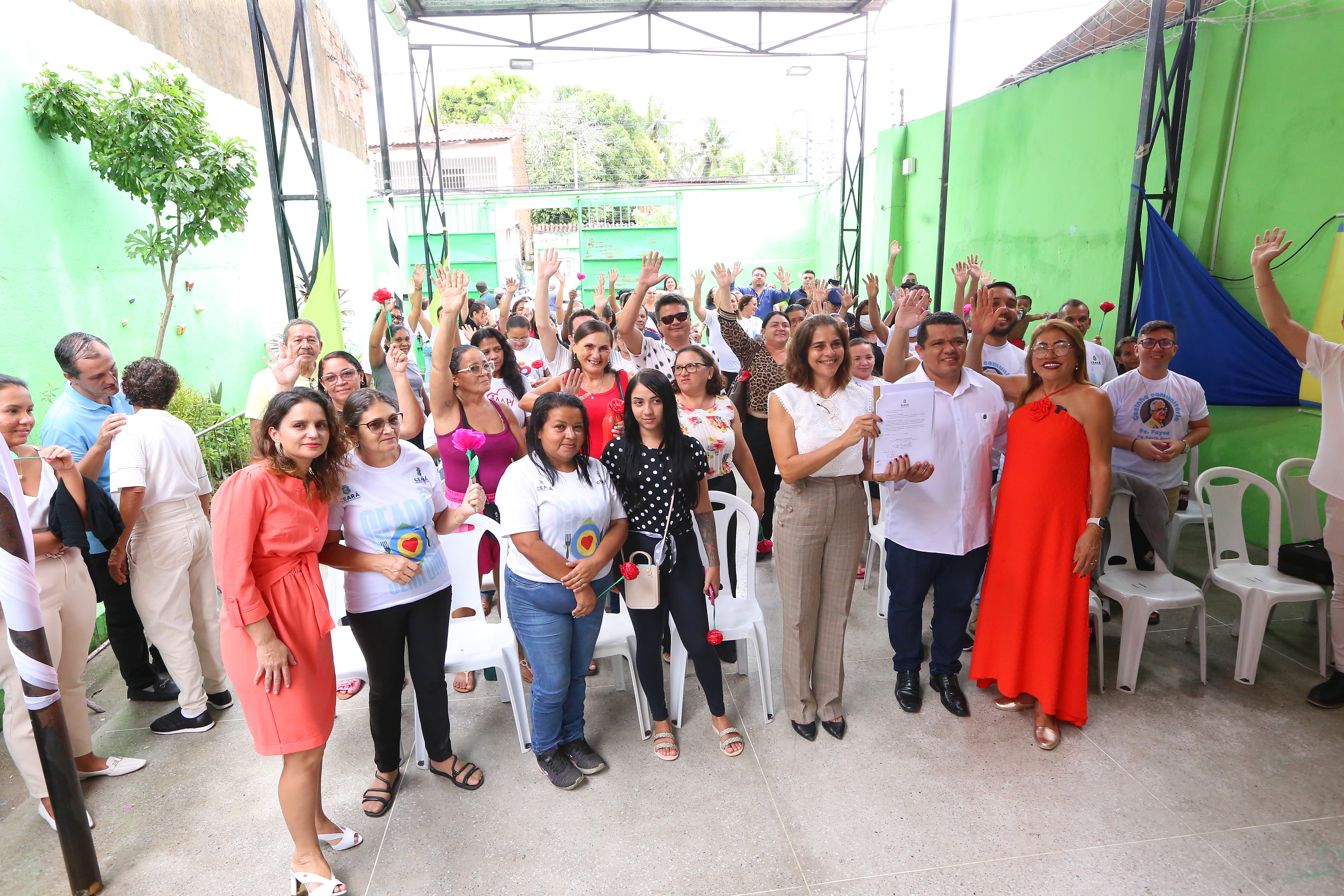 Em uma semana, Alece beneficia quase 90 cozinhas do Ceará Sem Fome em Fortaleza