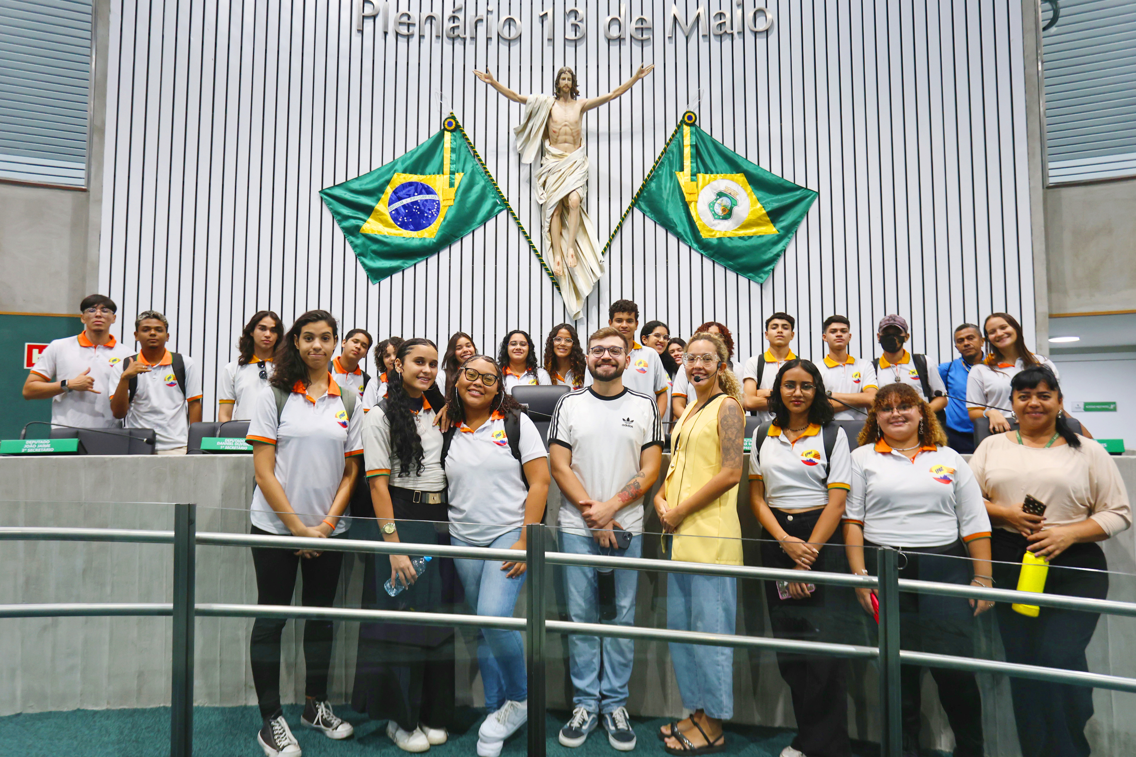 Alunos do Conjunto Ceará visitam a Alece nesta terça-feira