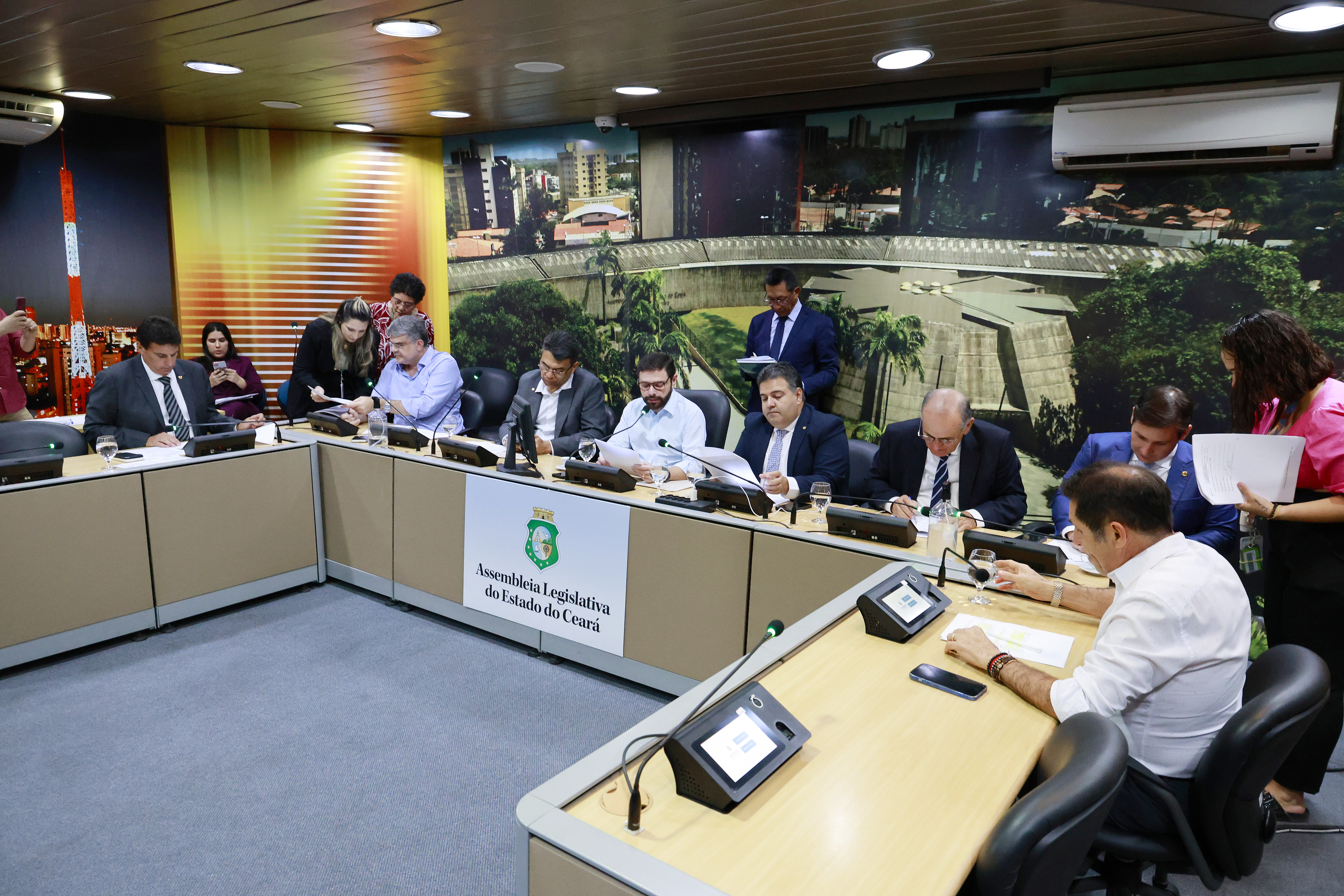 CCJR aprova atualizações no Plano Plurianual 2024-2027 nesta terça