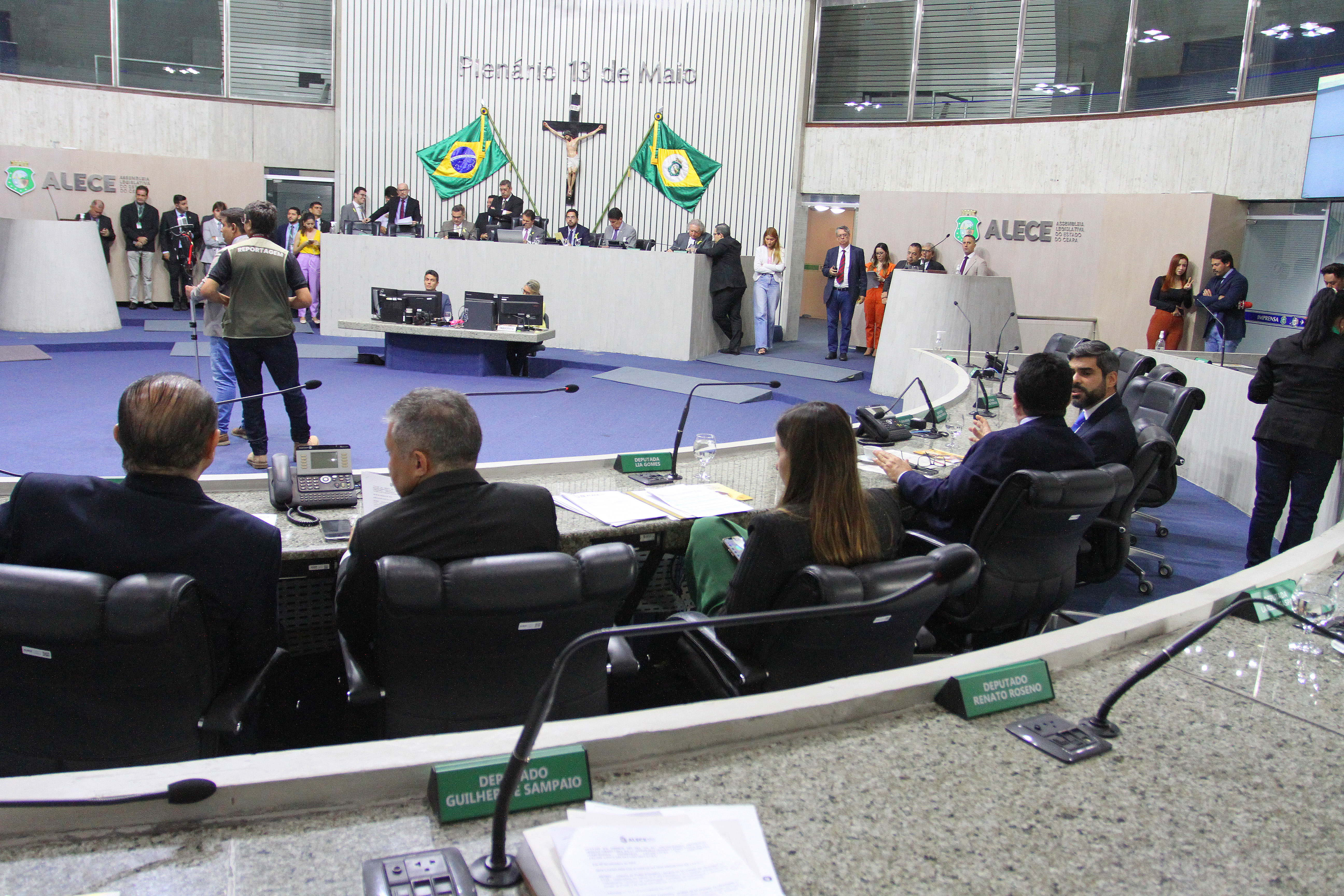 Assembleia Legislativa aprova piso salarial da enfermagem