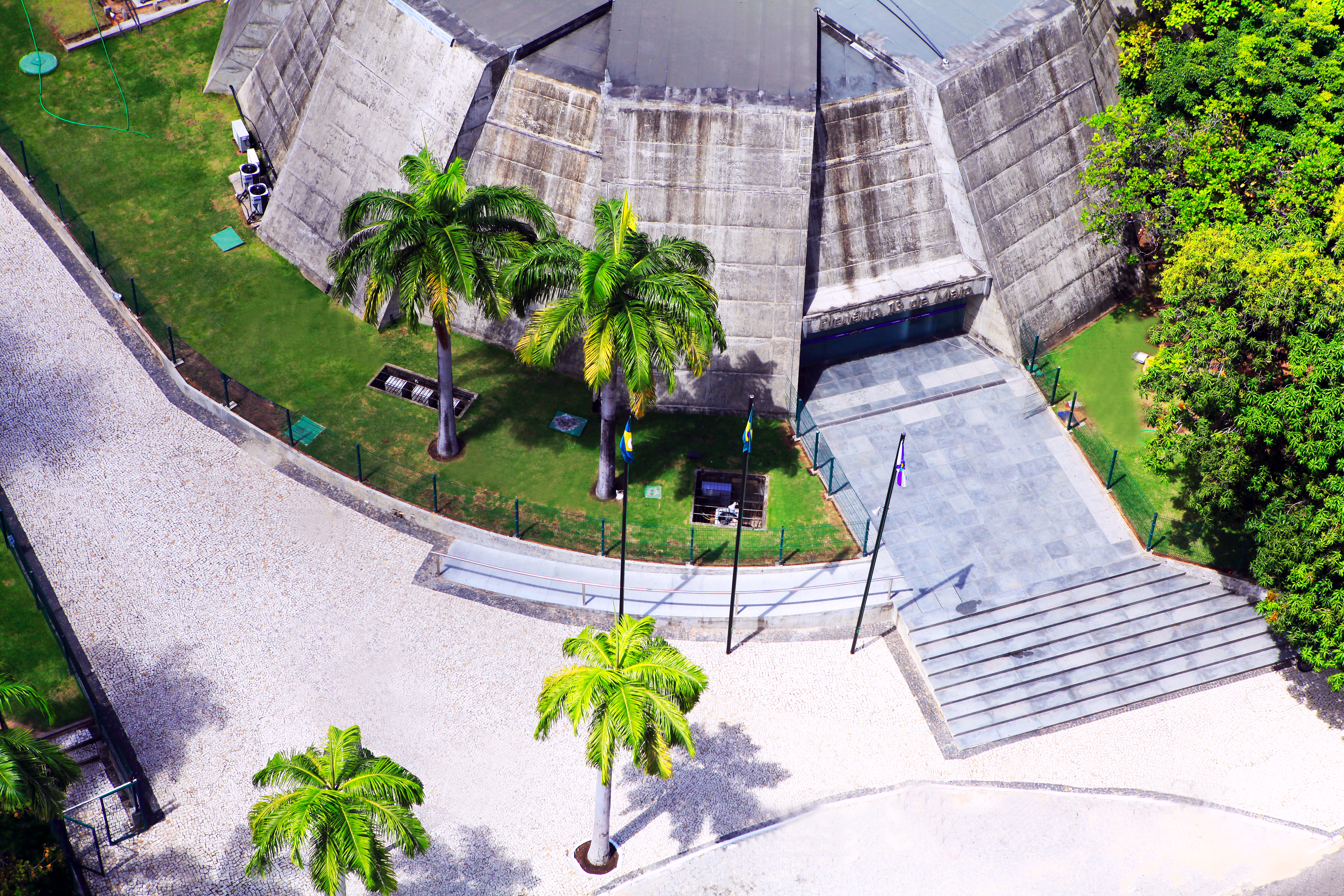 Mesa Diretora disciplina funcionamento da Alece no feriado de Carnaval