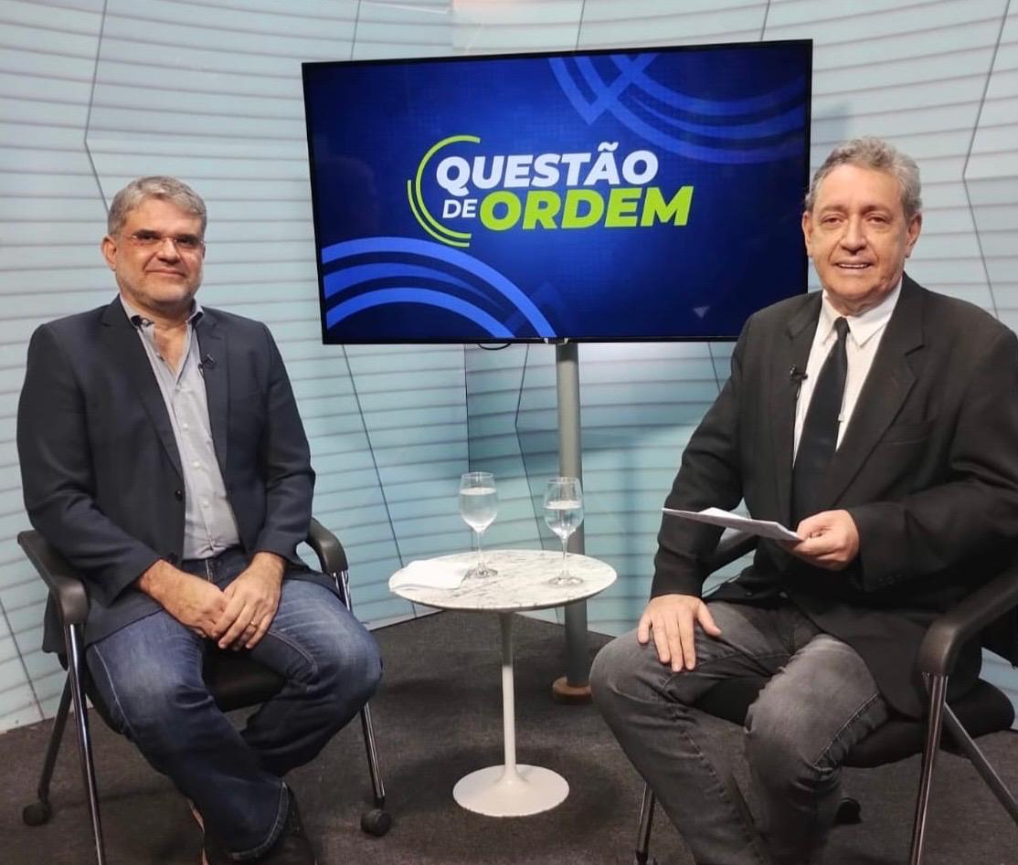 Deputado Leonardo Pinheiro (Progressistas) e Renato Abreu