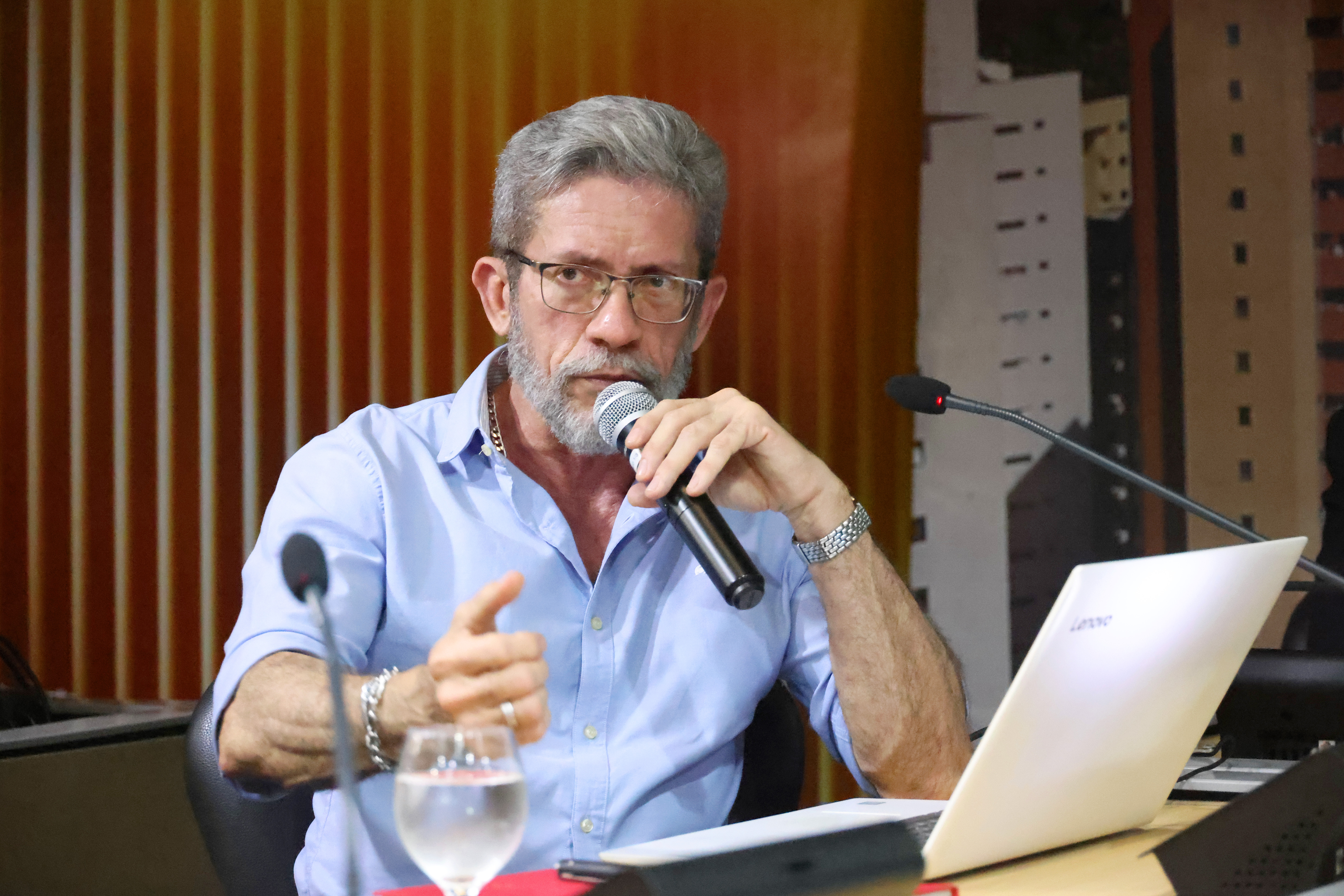 Imagem relacionada à matéria