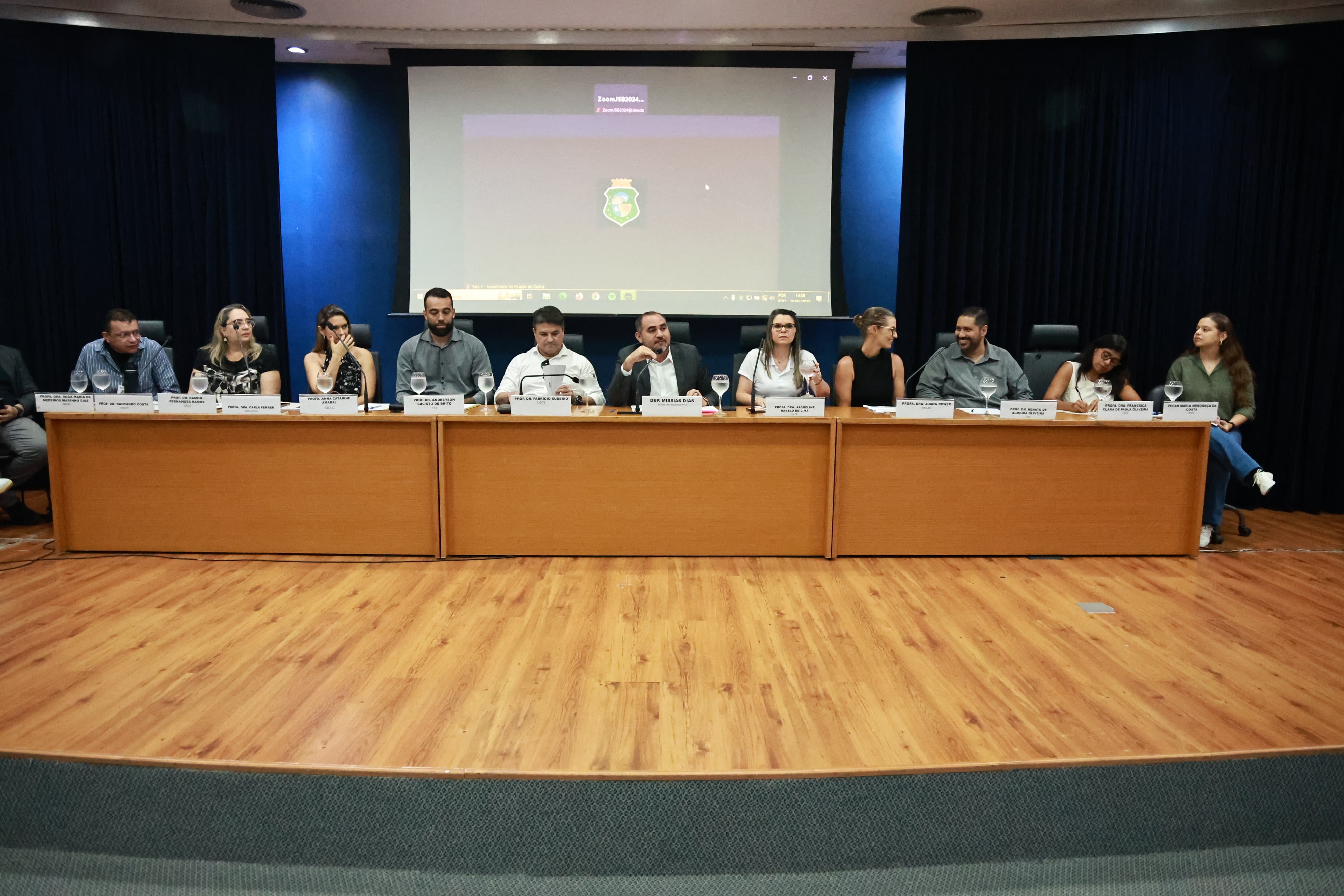 Impactos e abrangência das bolsas de iniciação à docência são destacados em audiência na Alece