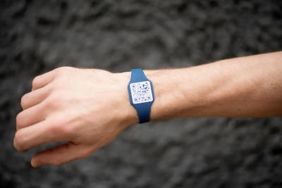 Projeto sugere pulseira com QR Code para identificação de vulneráveis