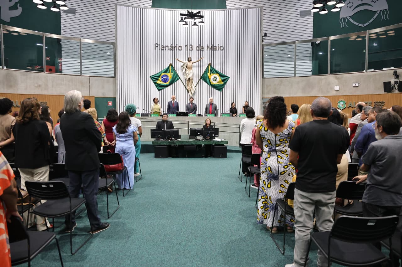 Sessão Solene em homenagem aos 104 anos do PCdoB